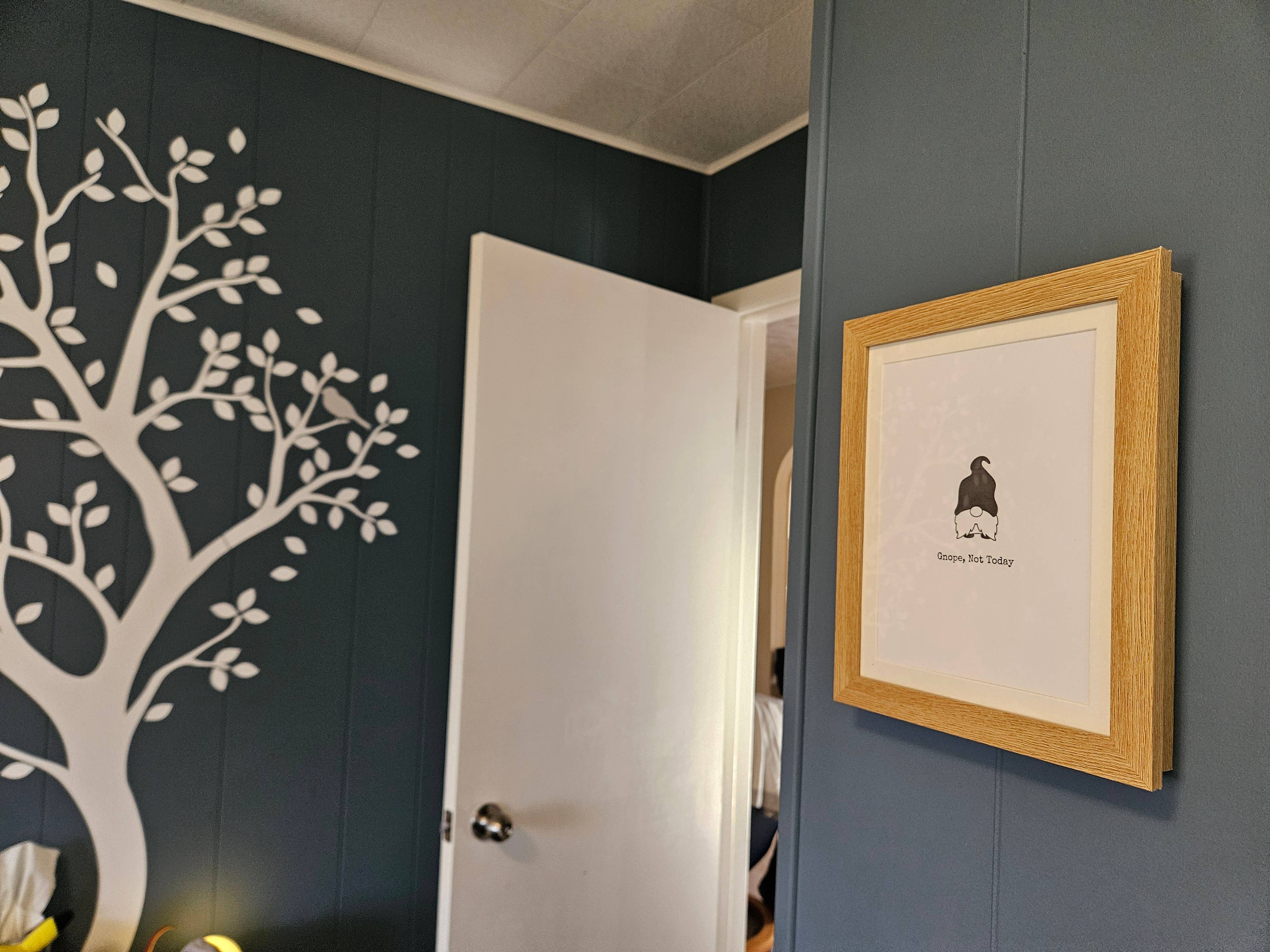 Witty Words - Cards and Wall Art - Wholesale Picture Frame - 4 in 1 Lighthouse Witty Words Display & Storage - Frame Set12