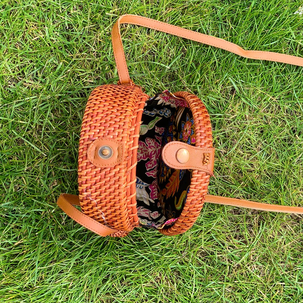VIE - Wholesale Crossbody Bag - Women's - Rattan Roundy Bag7
