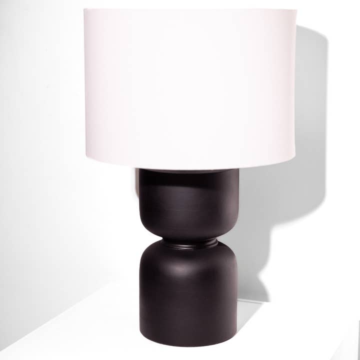 BHD HOME - Wholesale Accent/desk lamp - Metis Lamp3