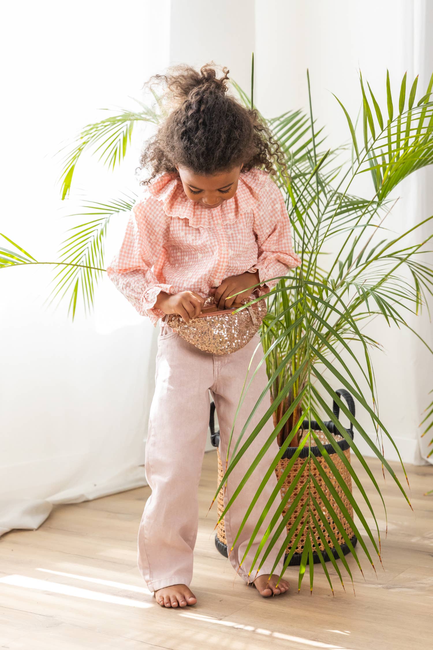 Luciole et Petit Pois - Wholesale Belt Bag - Kids - Pink Sequin Waist Bag4