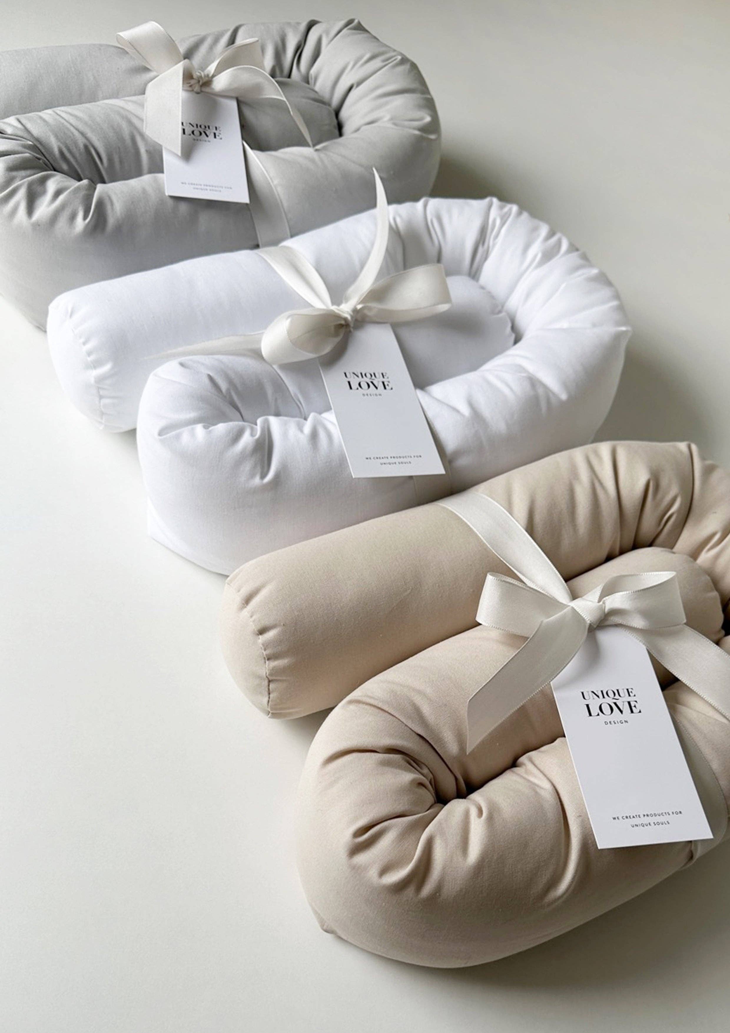UNIQUE LOVE Design – Großhandel Kissen – Kinder & Baby – Babykorb Kissenrolle | natural beige3