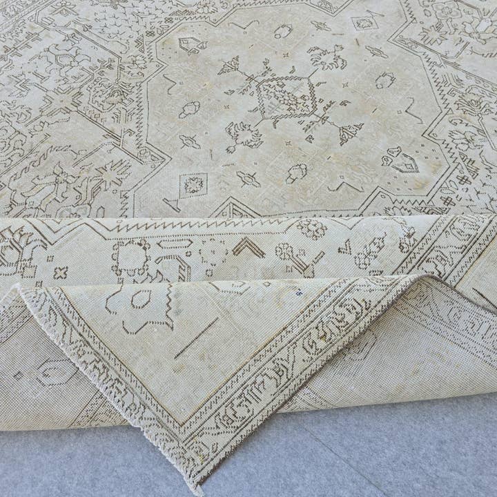 9x12 Hand-Knotted Wool Oushak Rug: Muted Anatolian Oriental Carpet for wholesale by MesopotamiaRugs