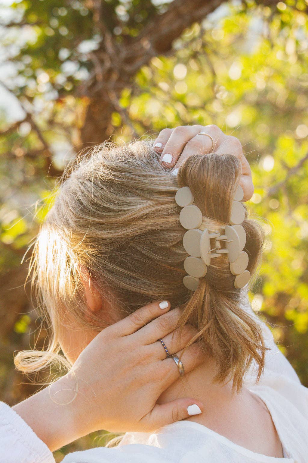 Shop Andi - Wholesale Hair Clip - Women's - Circles Claw Clip25