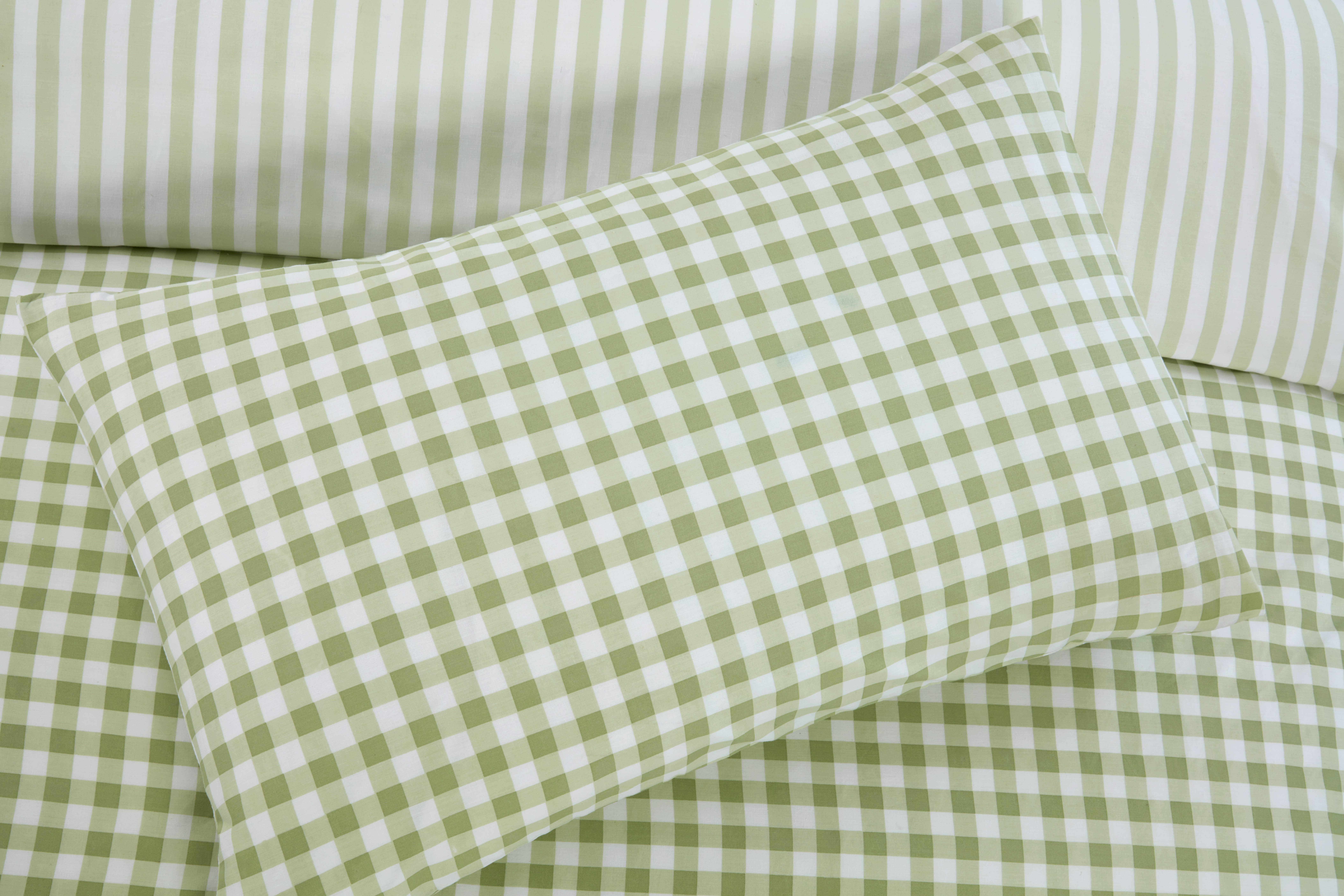 Rapport Home Furnishings Limited - Wholesale Duvet cover - Gingham Polycotton Check Polycotton Duvet With Pillowcase1