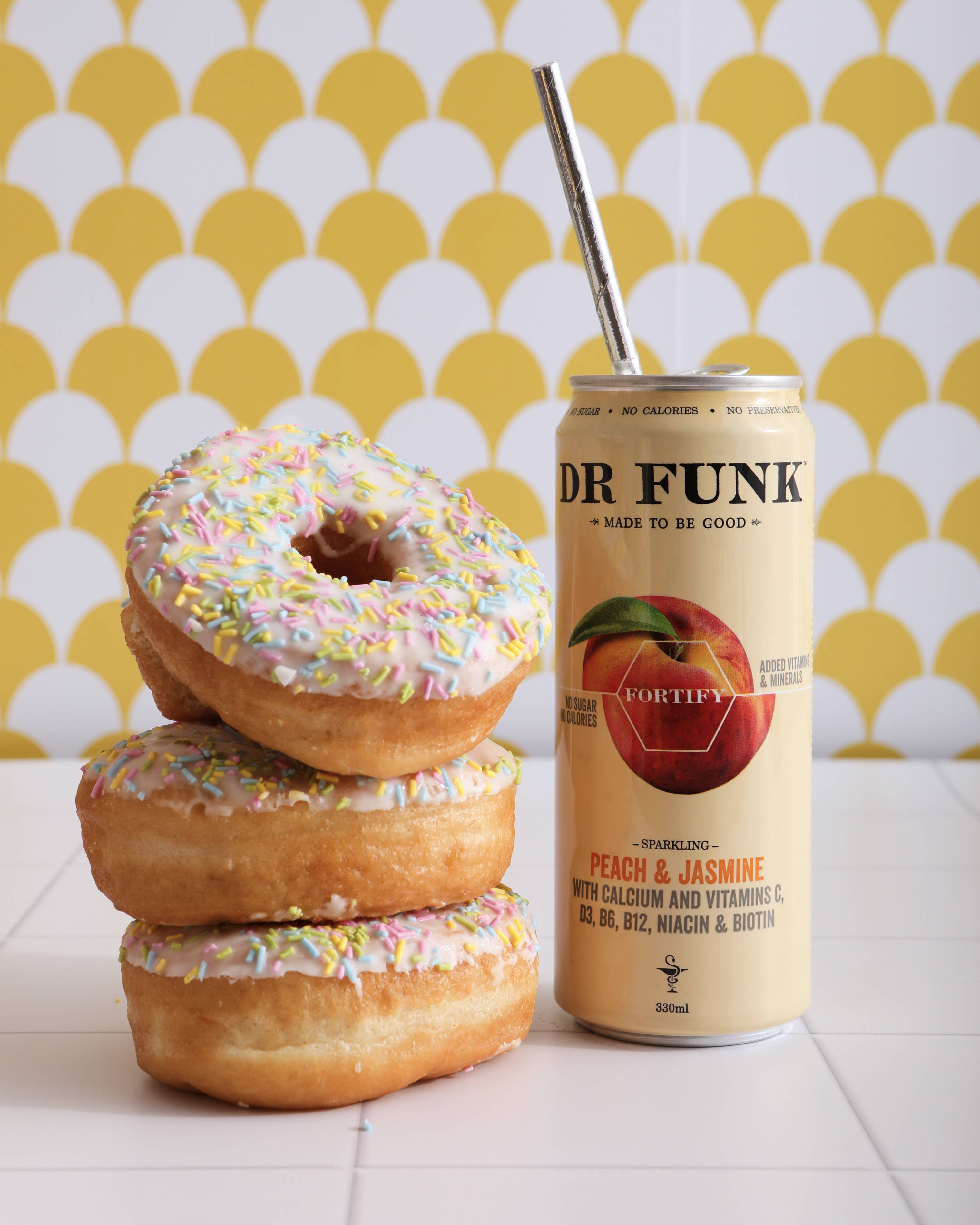 Dr Funk – wholesale Sparkling water – Peach & Jasmine flavoured water with 7 essential nutrients3