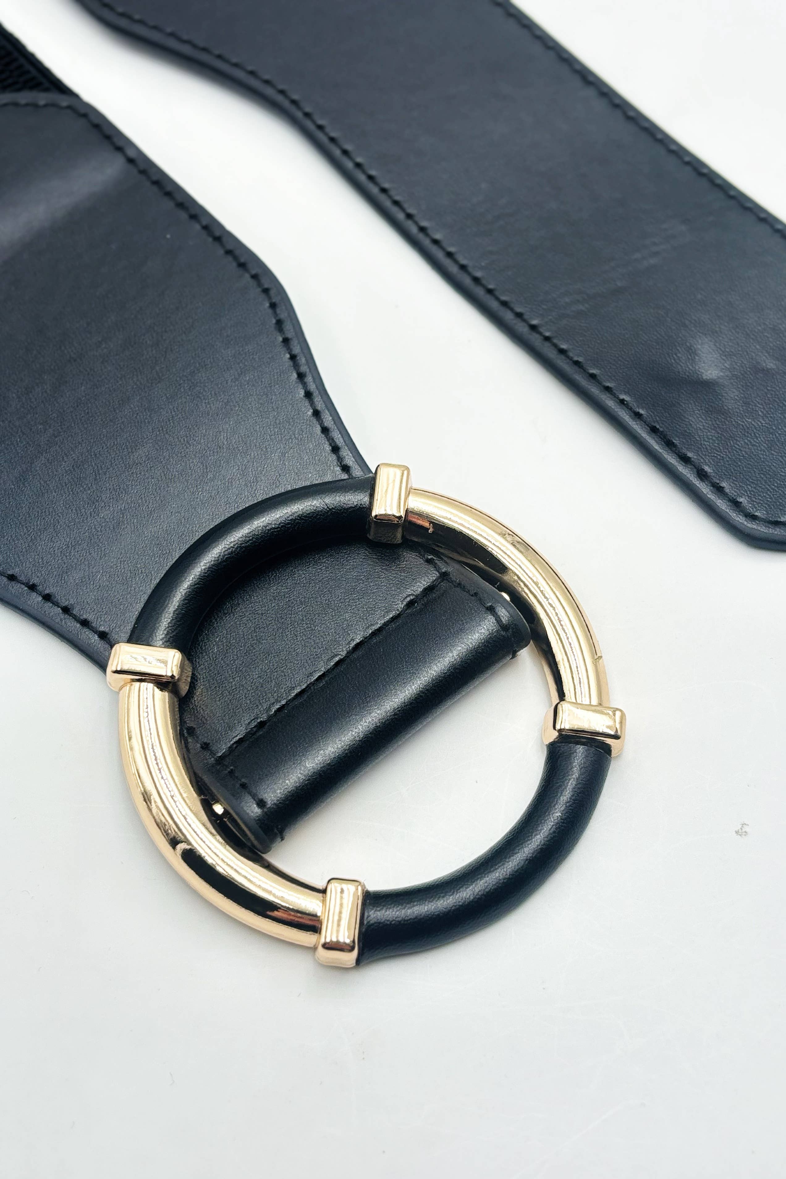 BYREN | ÉLINE L'ATELIER - Wholesale Belt - Women's - Wide faux leather belt CT381