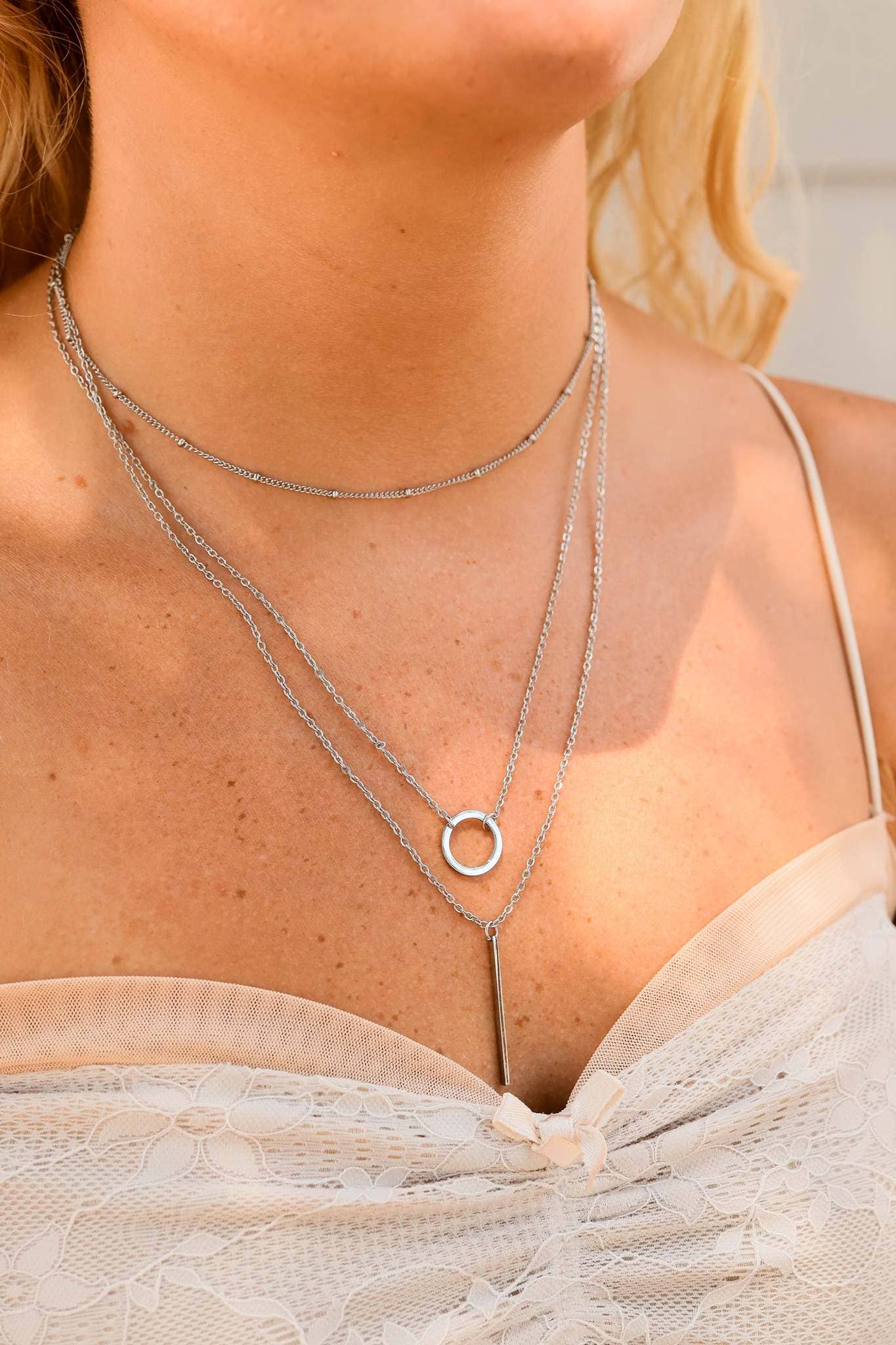 WJW - Vendita all'ingrosso Collane a catena e maglie - Collana a tre fili sovrapposti in acciaio inox PVD oro 18K2