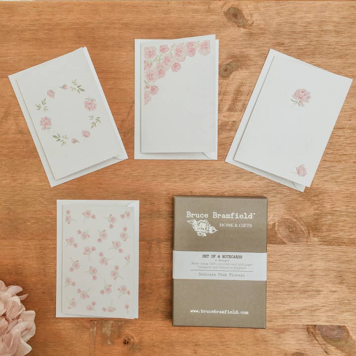 Set di notecard floreali rosa per la vendita all'ingrosso da parte di Bruce Bramfield Home & Gifts