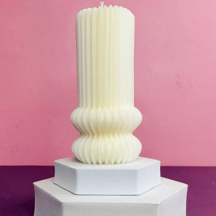 Carol Cao - Wholesale Novelty Candle - Shaped Roman Candle -Fall Shaped Candle - Candle Bulk