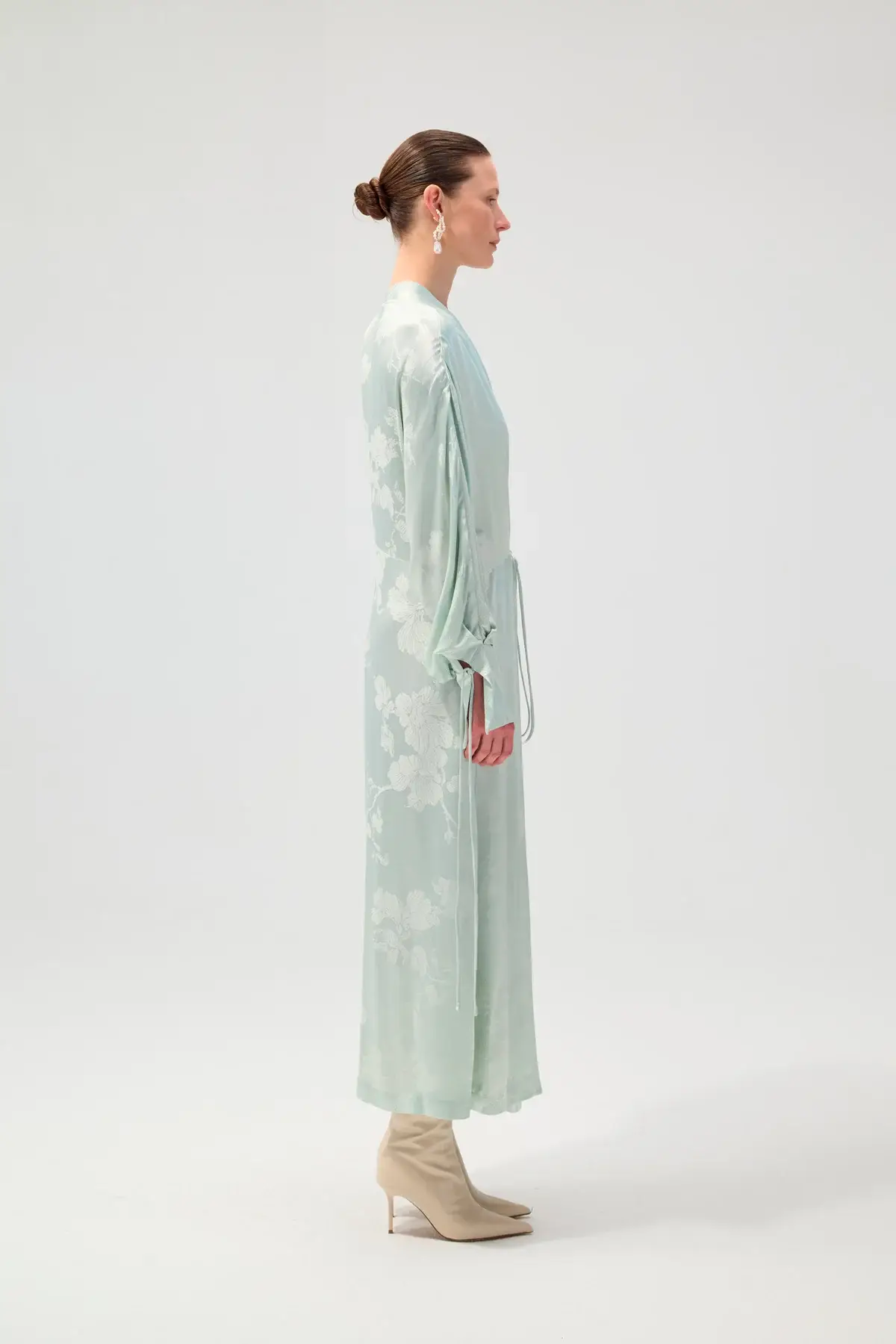 eikō ai - Wholesale Kimono - Women's - Ibi Kimono Aqua2