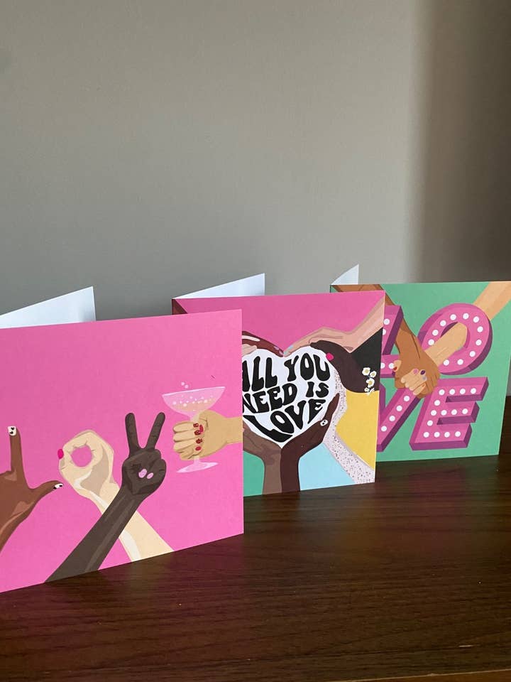 Alles was du brauchst ist Liebe | Geburtstag | Valentinstag | Hochzeit für den Großhandel von LAURA NILES DESIGN