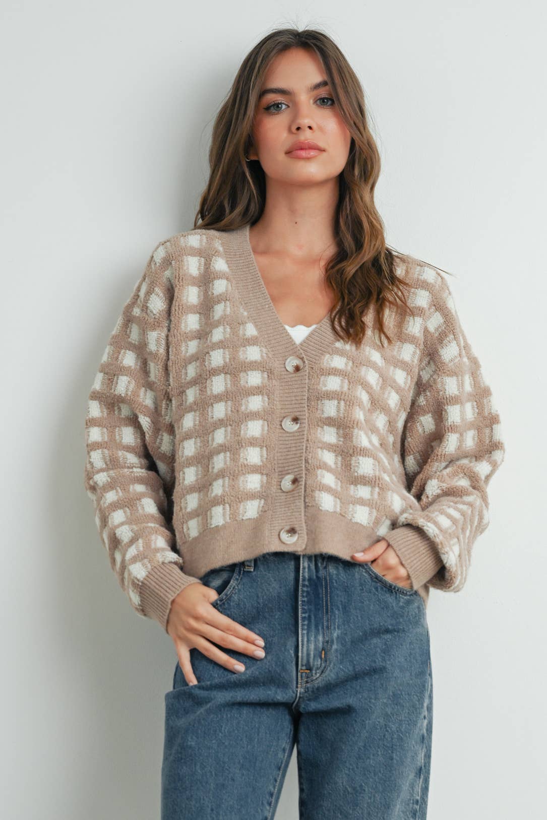 BUTTERMELON – Engroshandel Cardigan - Dame – Cropped V-hals Cardigan - BMC751950