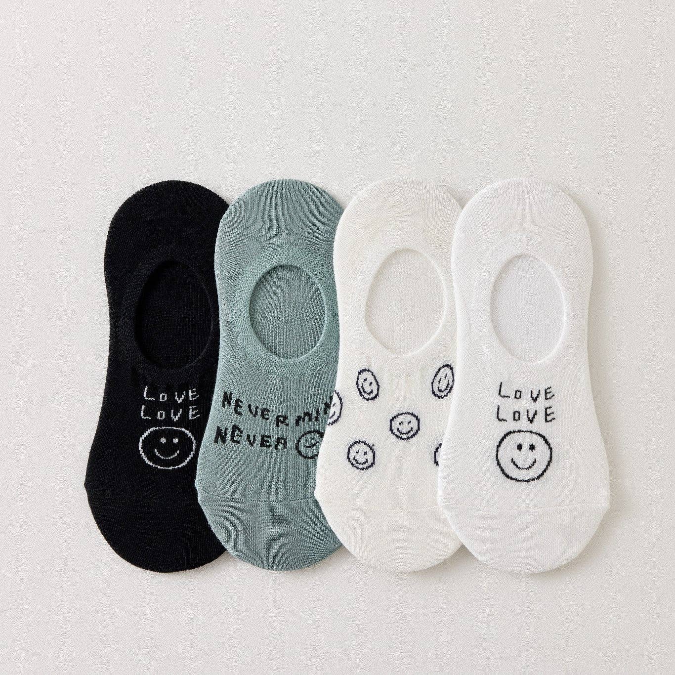multicoloured Pack of 4 Invisible Smiley Socks for Women I 35-41 for wholesale on Faire3