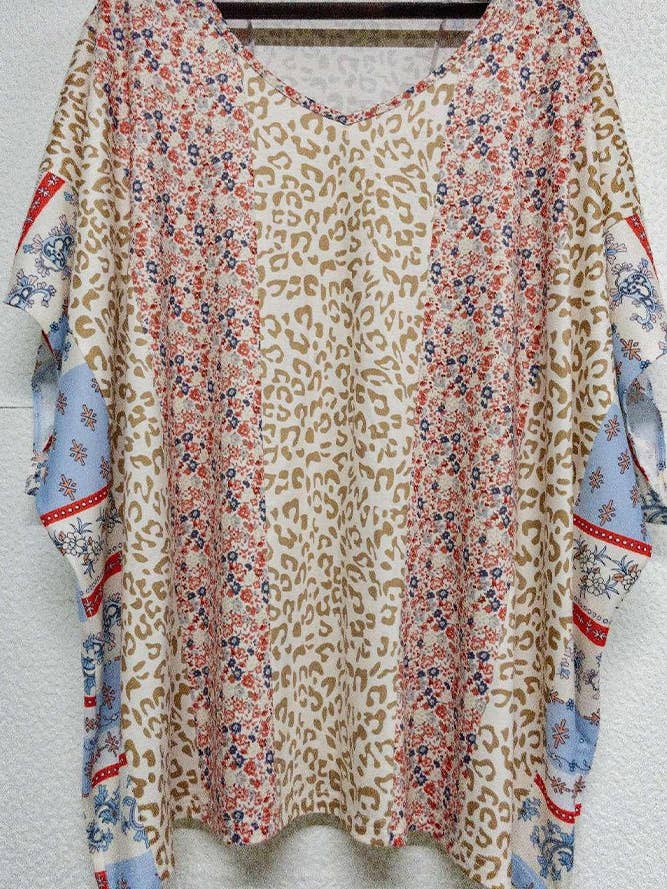 UNISHE - Wholesale Blouse - Women's - Color Block Leopard Floral Bat Wing Sleeves Blouse BBSP035