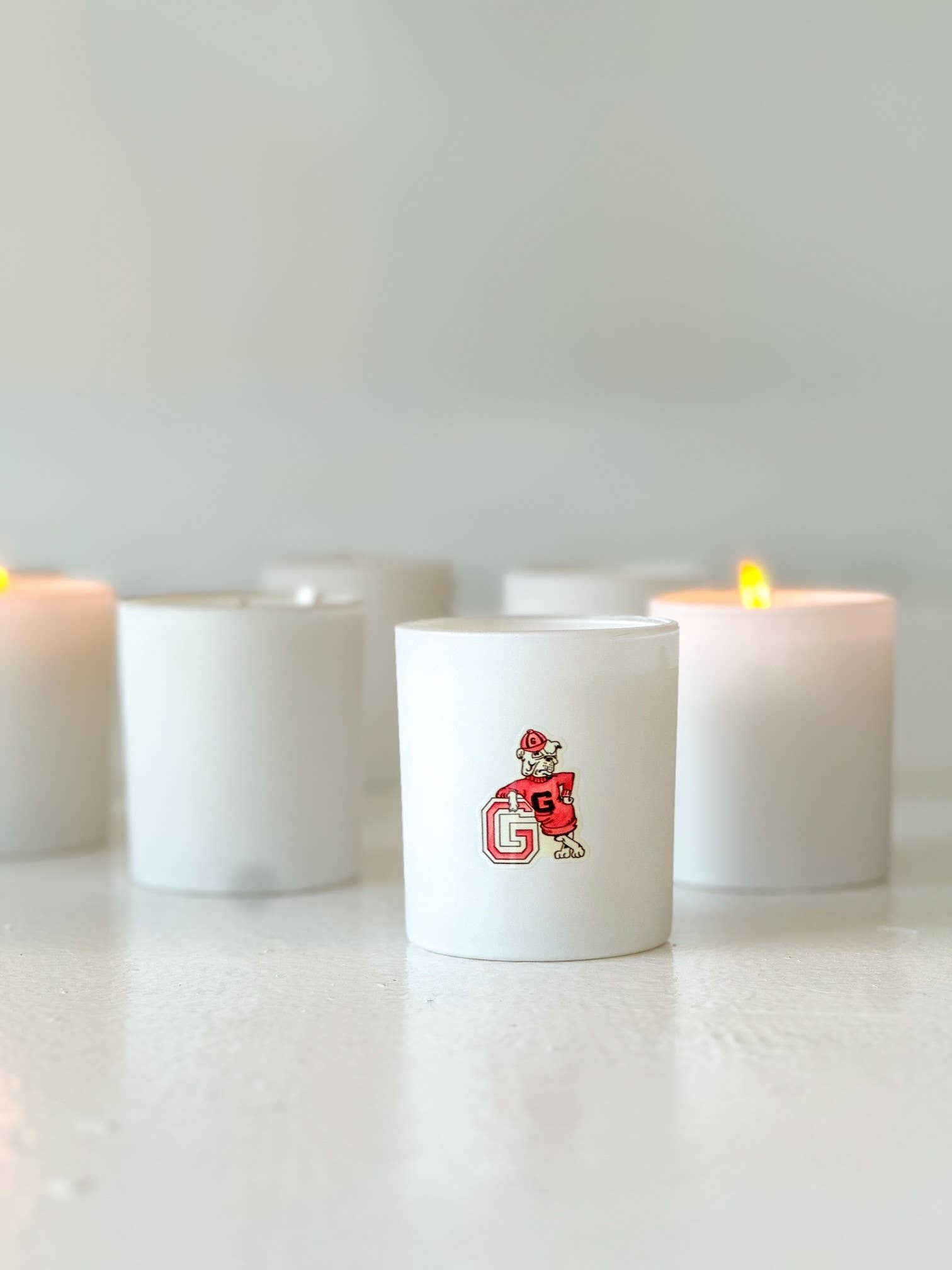 Bungalow South – Vela em jarro/copo por atacado – Vela de 10 oz da Coleção Collegiate0