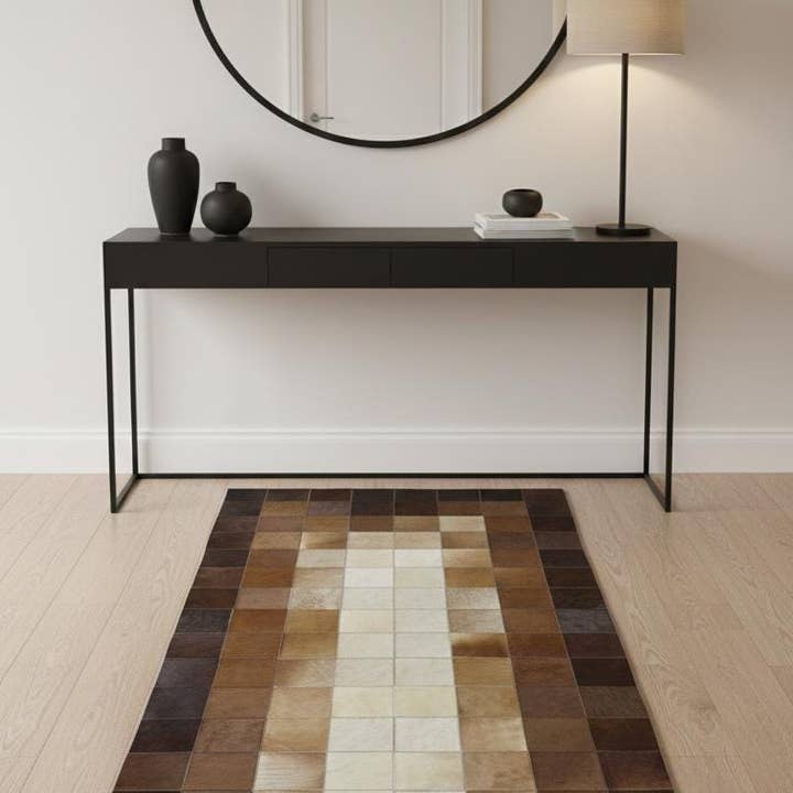 Tapete de Pele de Vaca Castanha, Passadeira Patchwork para Corredor, Tapete de Couro Castanho e Branco, Tapete Geométrico para Cozinha, Tapete de Área de Tamanho Personalizado por atacado de Karelias And Sons