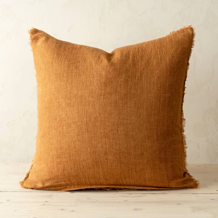 Coussin en lin Lina 24x24 Anise pour la vente par INDABA HOME