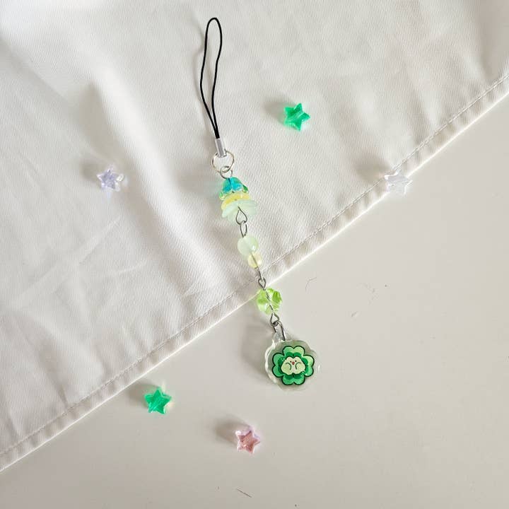 charm de telemóvel com contas de trevo da sorte e sapo por atacado de Zellie's Koi Pond