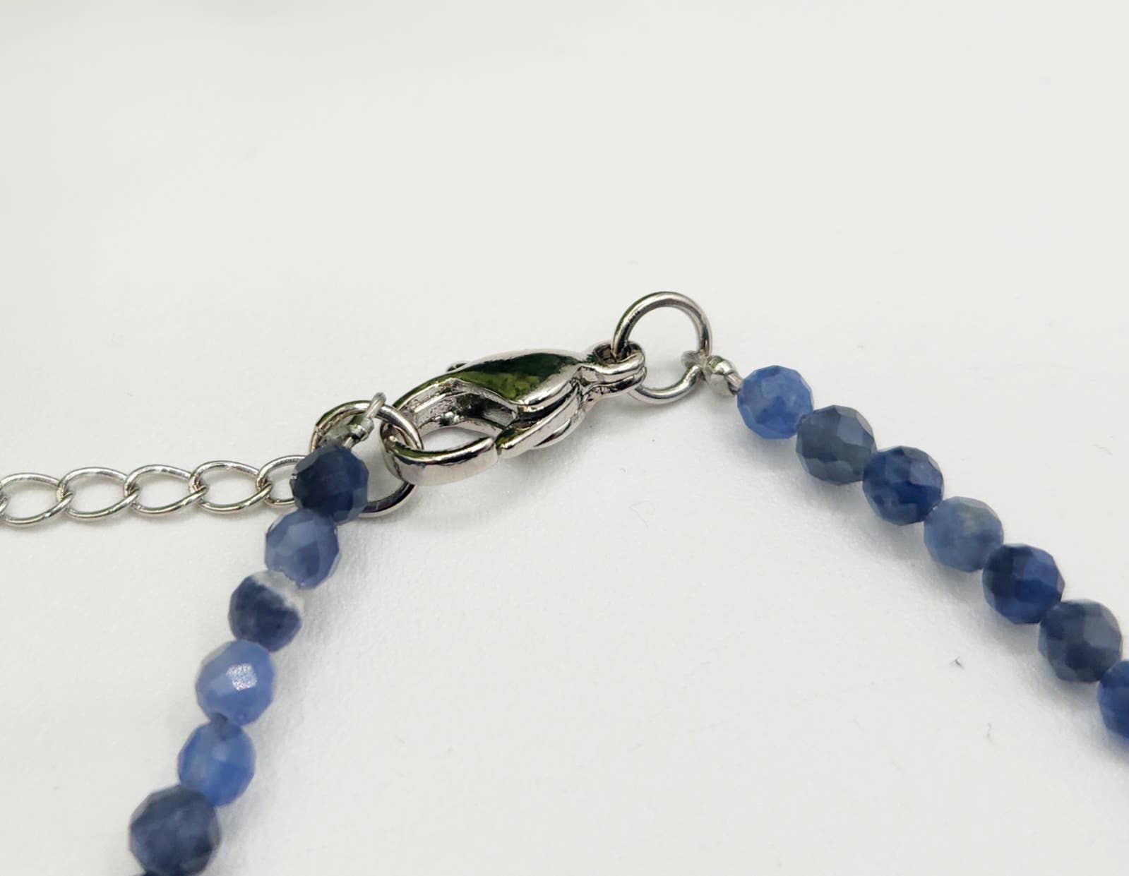 Meraki Gemstones – wholesale Beaded bracelet – Sodalite Bracelet Faceted 3MM w/Silver Color Clasp2