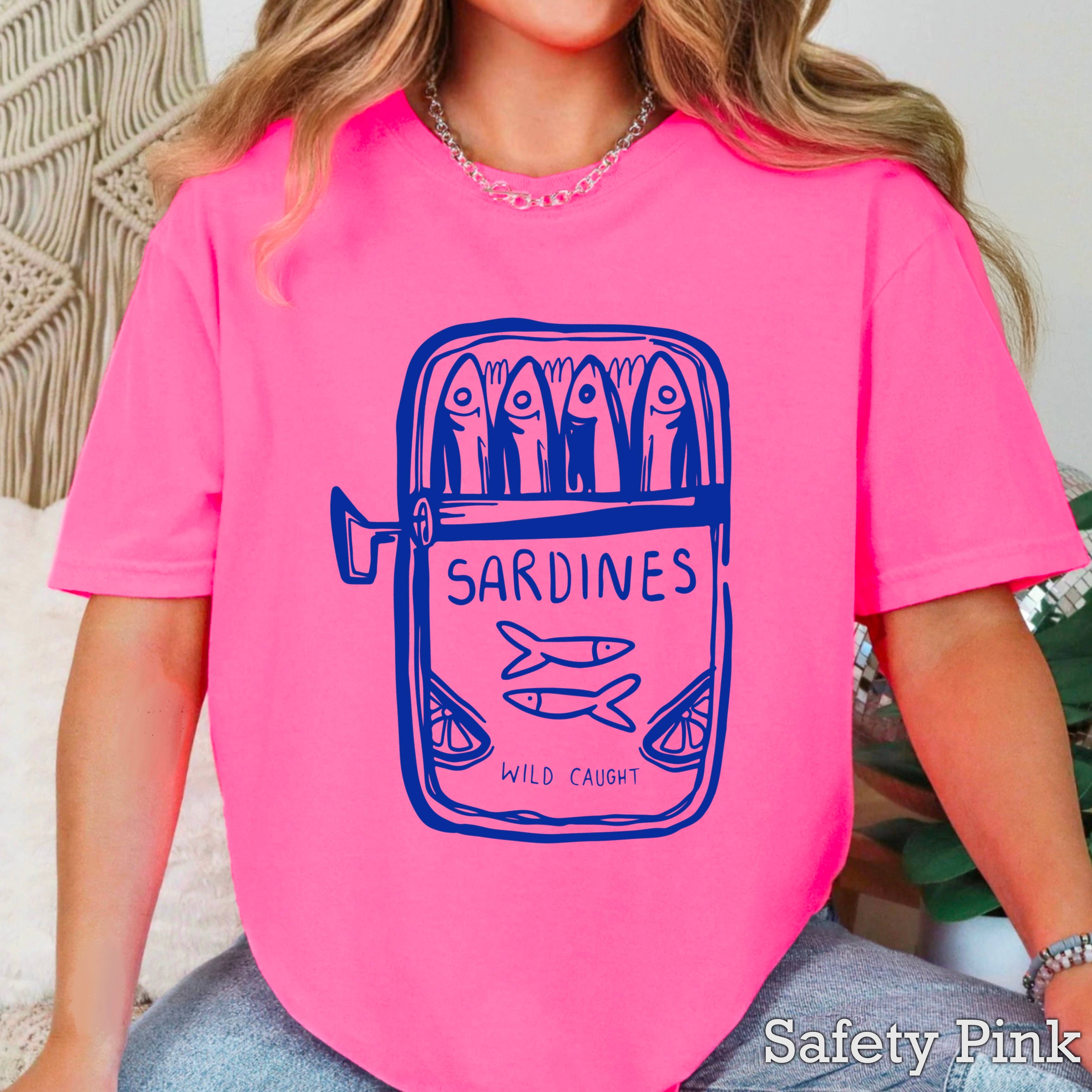 Shoppe SHC – wholesale T-shirt med logga - Dam – Sardiner Kustkvinnors Grafiska T-shirt | Gildan4