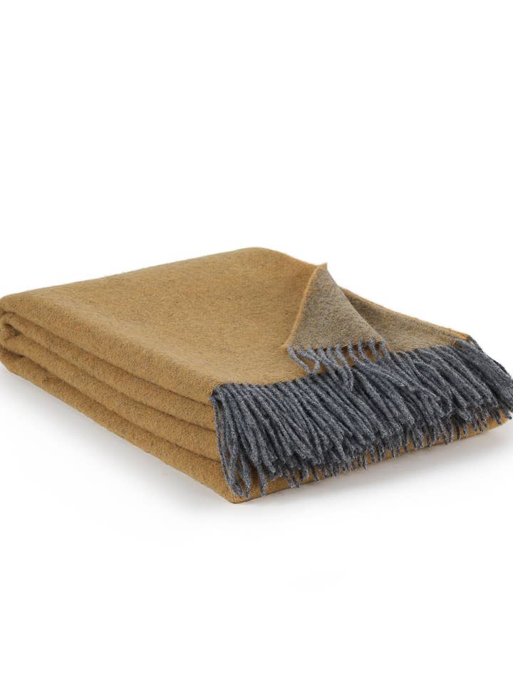 Wolldecke MONDLICHT für den Großhandel von MoST