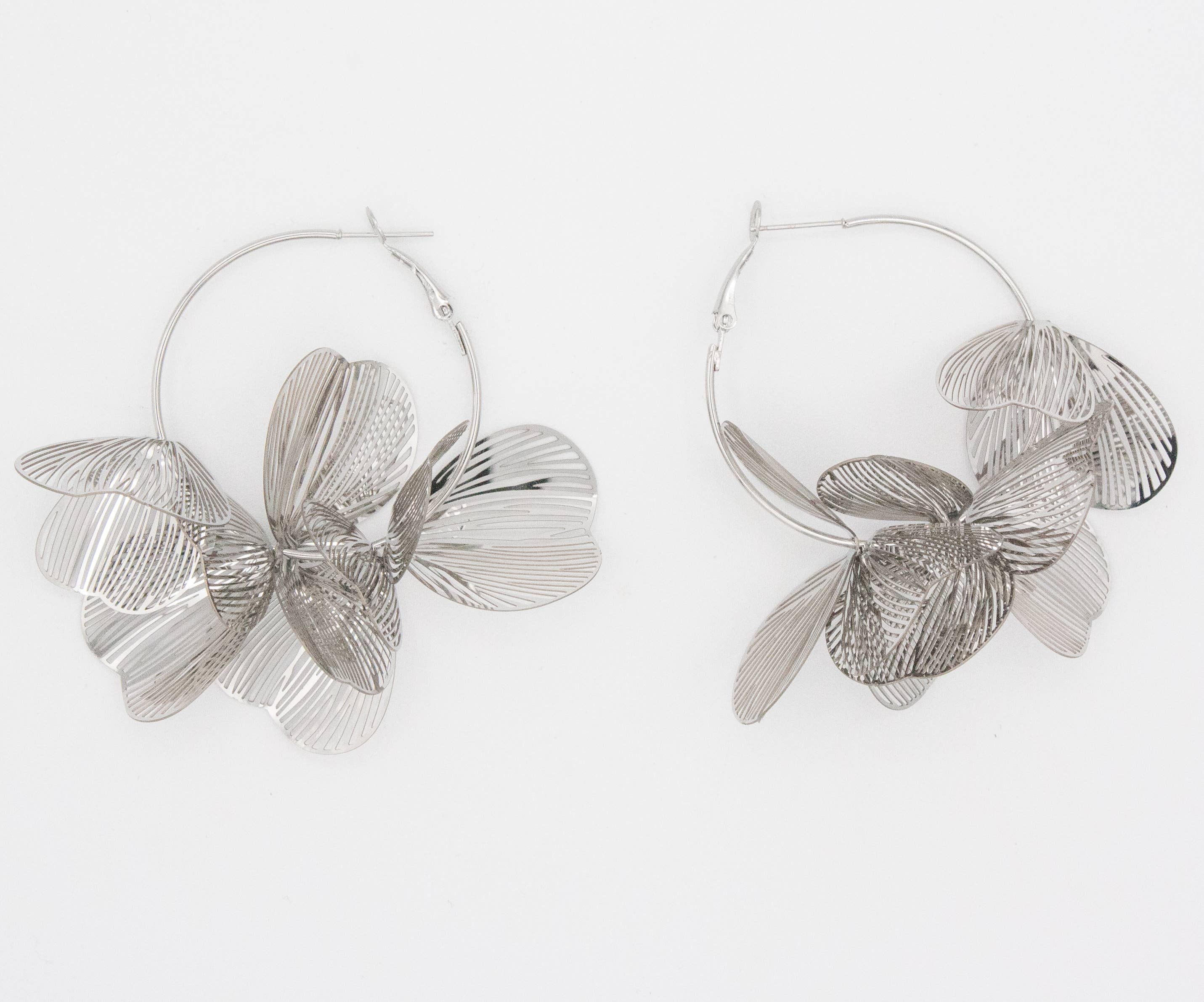 bungalowBlonde Jewelry - Vente Créoles - Boucles d'oreilles Island Bloom : Argent2