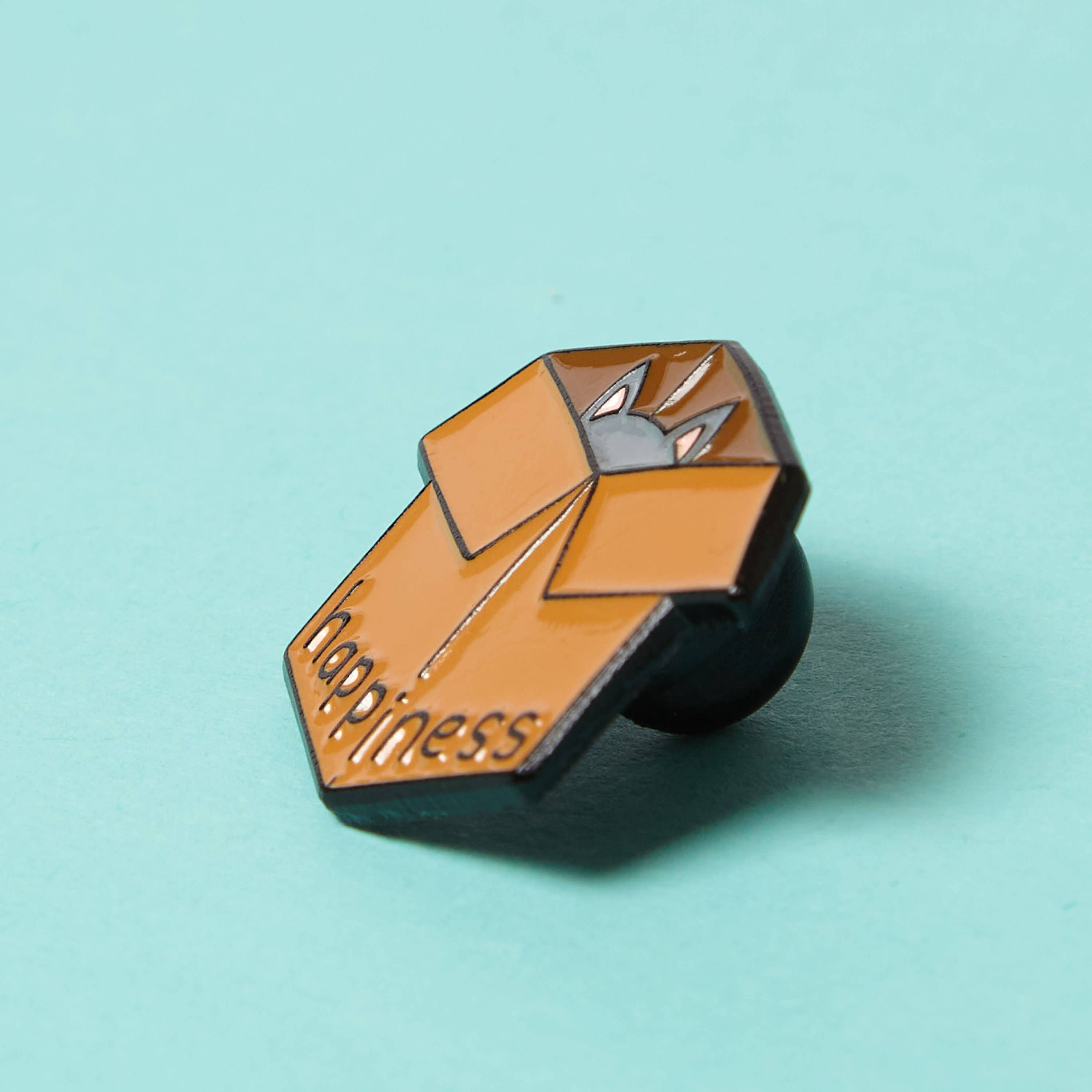 Higglebees - Wholesale Lapel Pin/Button - Happiness (Cat In A Box) - Enamel Pin Badge2