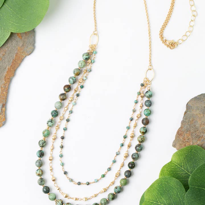 Anne Vaughan Designs Jewelry – Großhandel Perlenkette – Ruhige Gärten 66-71 cm Einfaches Afrikanisches Türkis-Schicht-Halskette0