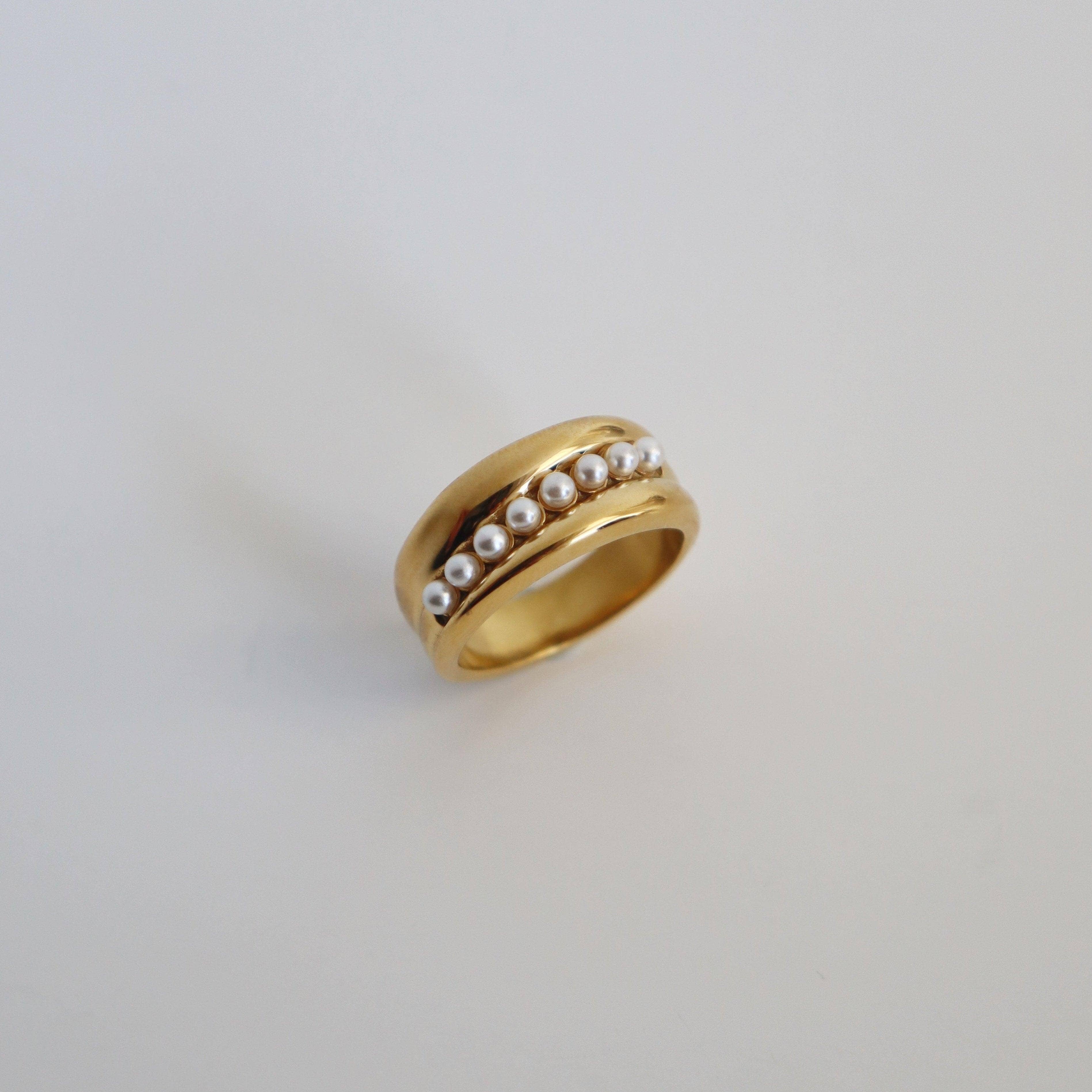 JESSA Jewelry - Wholesale Band/Stacked Ring - Perla Ring | Chunky Pearl Ring
