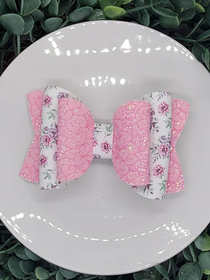 Nœud floral 5" pour la vente par Ashcraft Creations & Designs