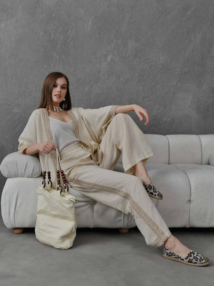 Design company-Fatma Balkir – Engroshandel Top- og buksesæt (IKKE Loungewear) - Dame – Sæt med 2 linned sæt til kvinder - Kimono jakke og bukser i linned