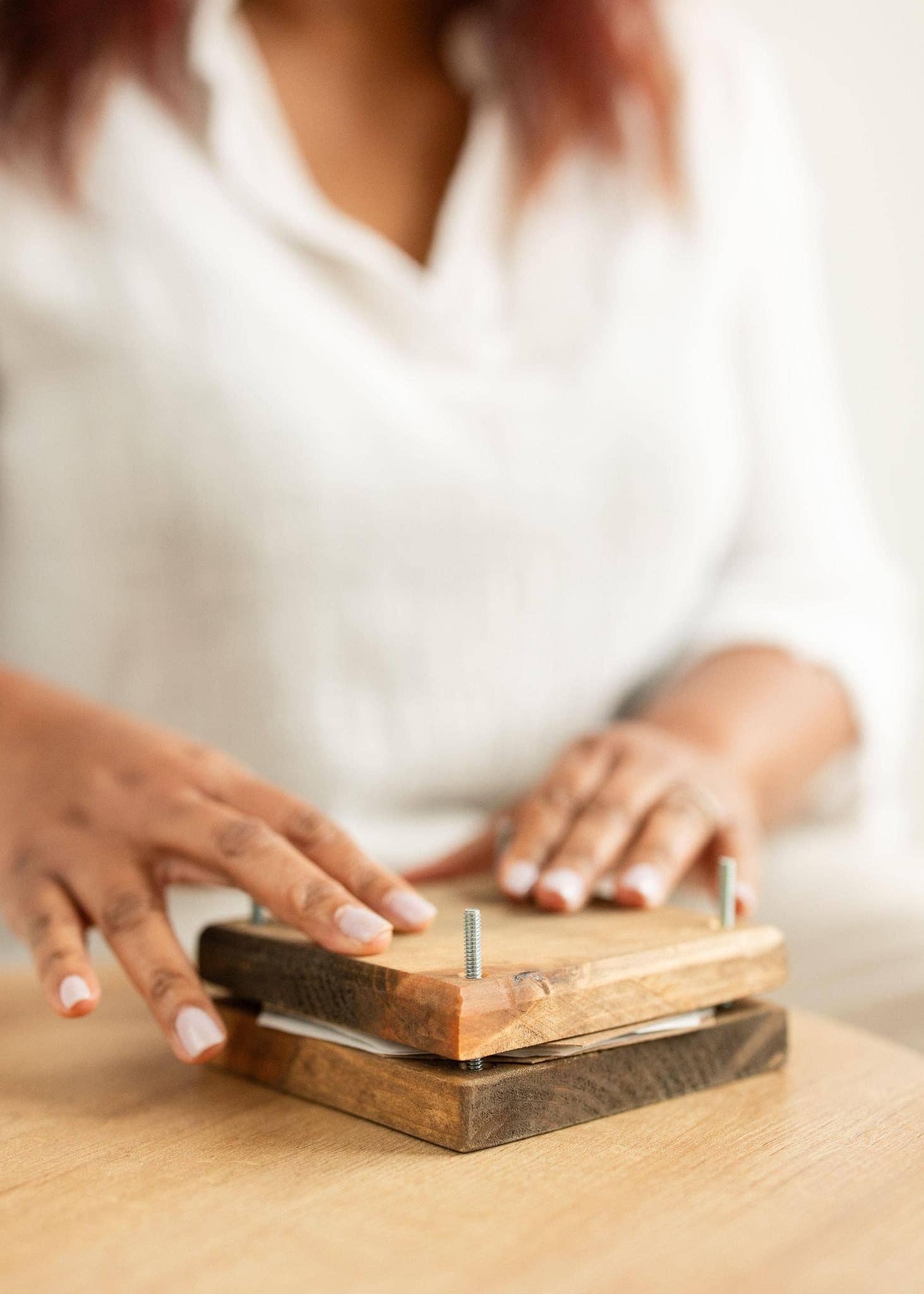 Mercy House Global - Wholesale DIY Craft Kit - Natural Wood Flower Press3