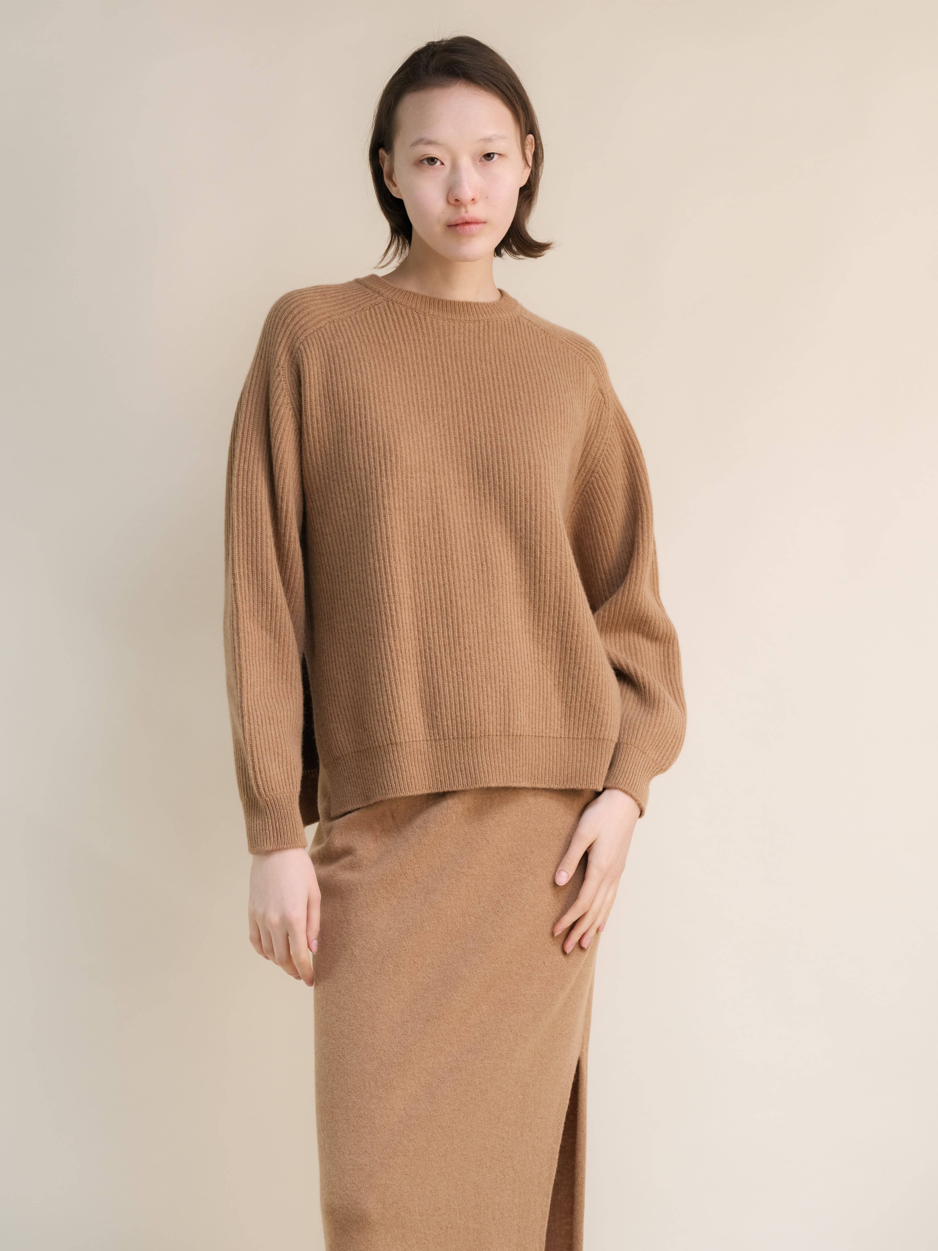 Lèmme - Wholesale Knit Sweater - Women's - Cashmere Mix Crewneck Ribbed Sweater with Lateral Slits35