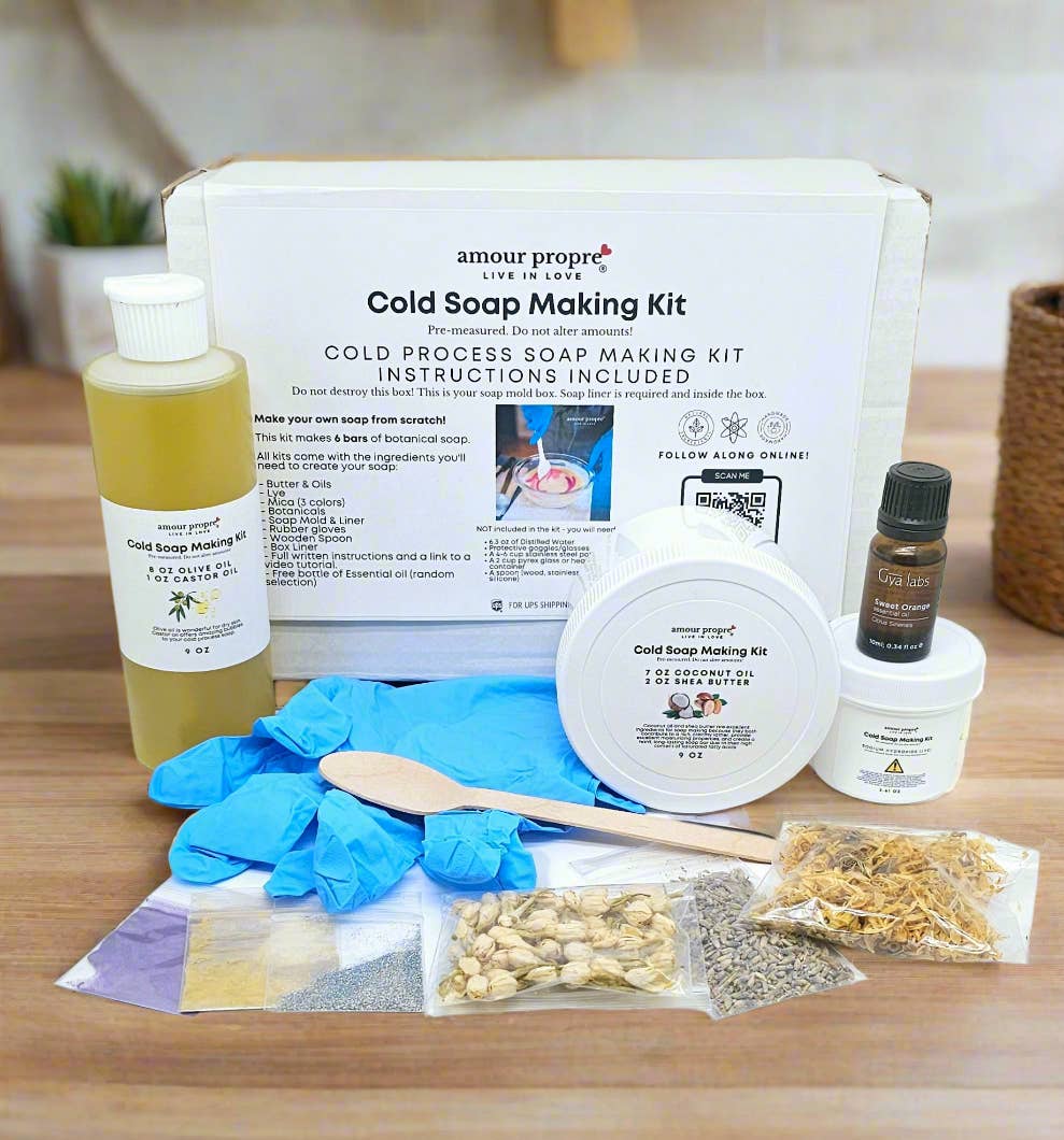 Amour Propre – wholesale DIY-pysselkit – Amour Propre Kallrörs Tvåltillverkningskit | Skapa Dina Egna Lyxiga Botaniska Tvålstänger!