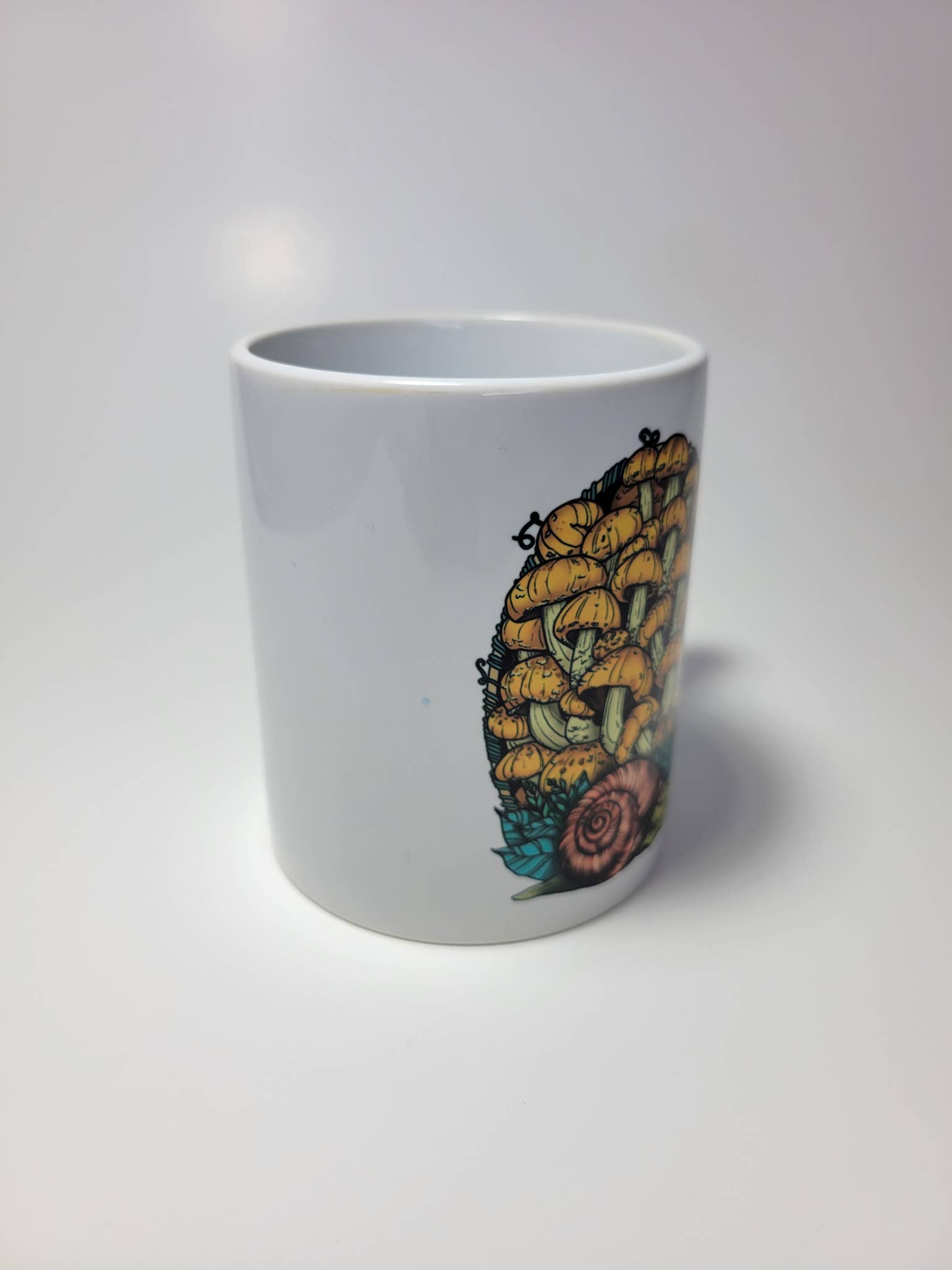Mushroom Marauder – wholesale Coffee mug – Land Snail and Chestnut Mushrooms Mug | 11oz/15oz5