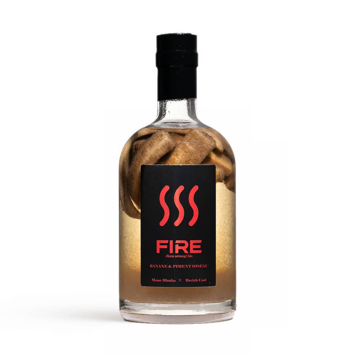 Rum Arranged Banana & Pepper Bird for wholesale by MONO BLANKO