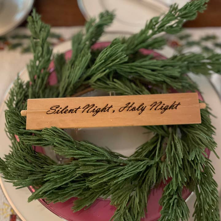 Tyst natt, Holy Night Shutter Stick för wholesale av LAND OF COTTON