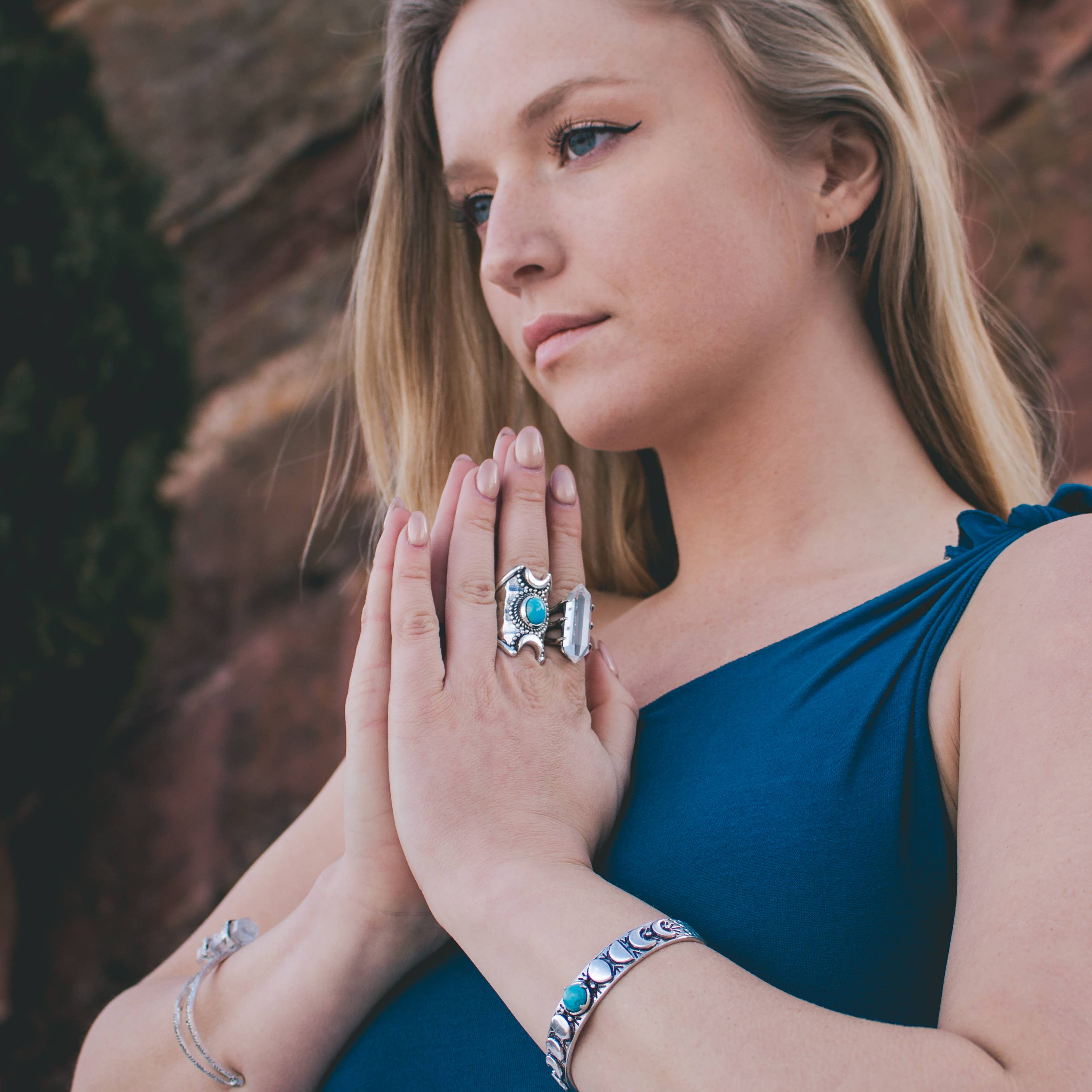 Hiouchi Jewels | Rose & Bolt Grateful Dead Jewelry - Wholesale Cocktail/Statement Ring - Crystal Talon Ring | Silver / Quartz4