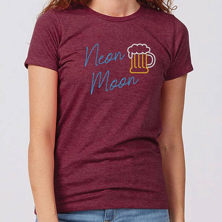 Camiseta ajustada Neon Moon para mujer para venta al por mayor de Boot & Buckle