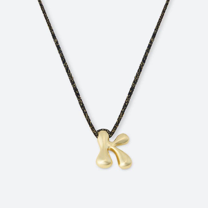 La Mome Bijou - Venta al por mayor Collares con colgantes/abalorios - Collar con letra K13