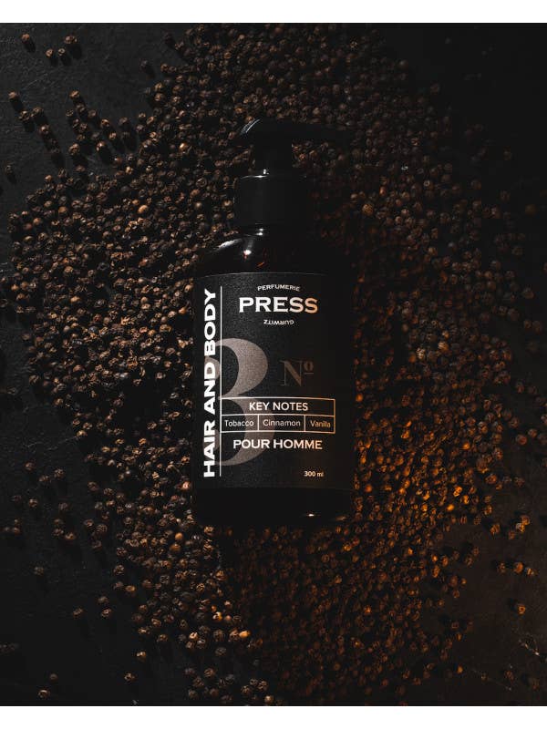 Pour Homme for Men Hair & Body № 3 Tabaco, canela y vainilla para venta al por mayor de Press Gurwitz Perfumerie