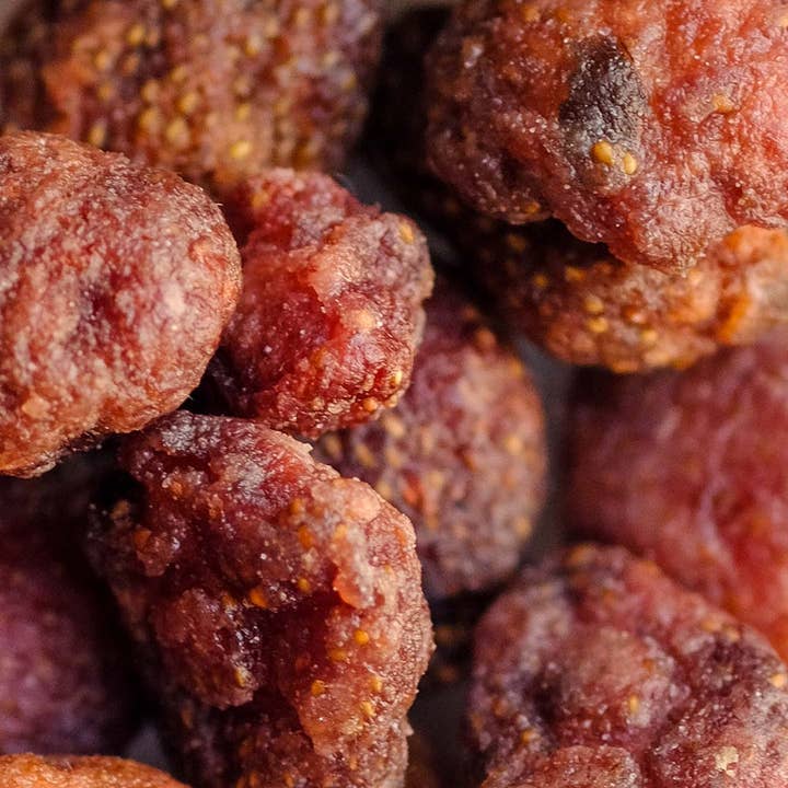 Sunny Fruit - Wholesale Dried/Dehydrated Fruit - Organic Dried Strawberries - No Refined Sugar, School Snack3