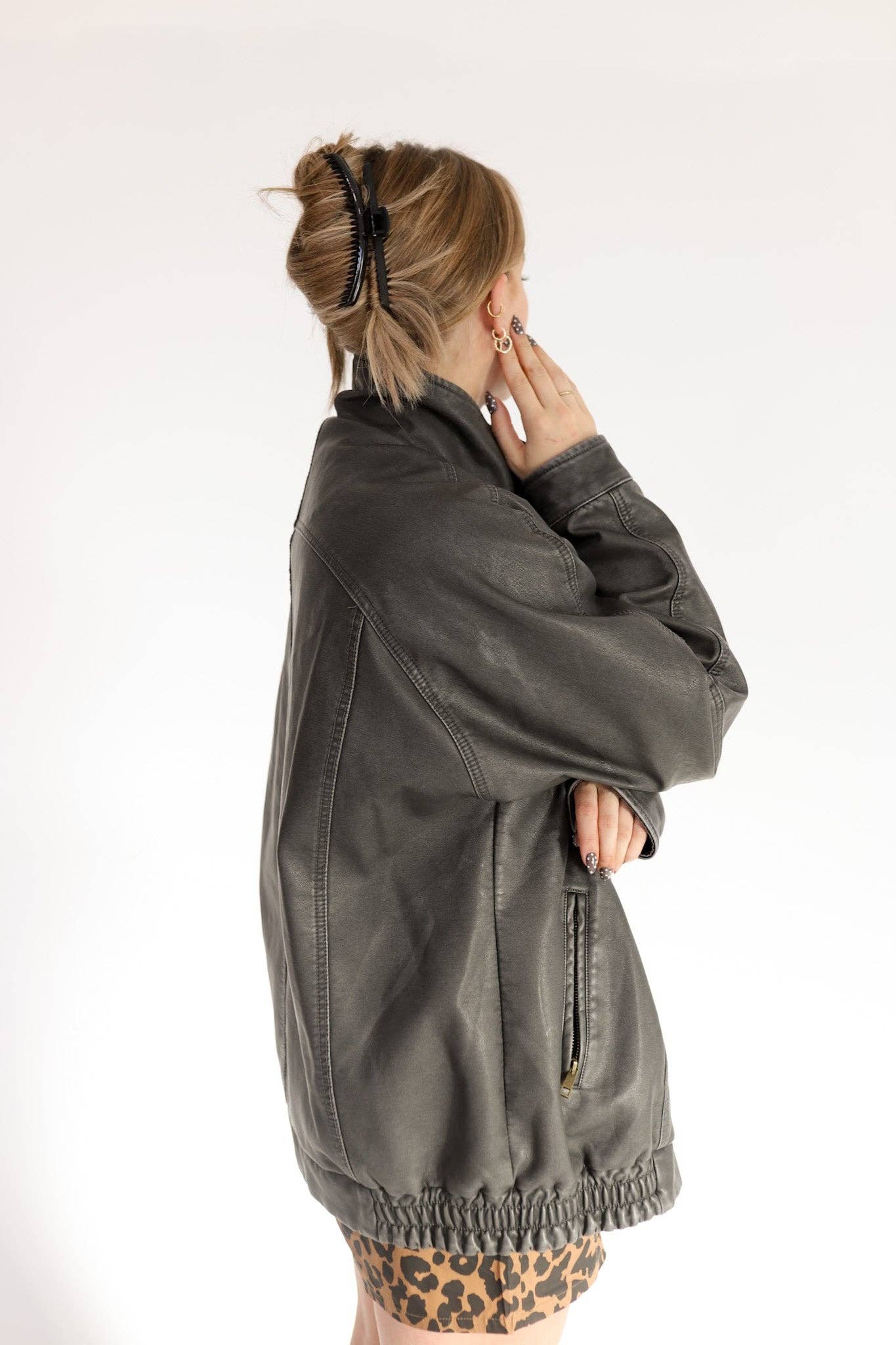 KAXI – Großhandel Haarclip – Damen – ZWEIFARBIGER GLÄNZENDER ORIGINAL HALTE-ALLES-KLAUE18