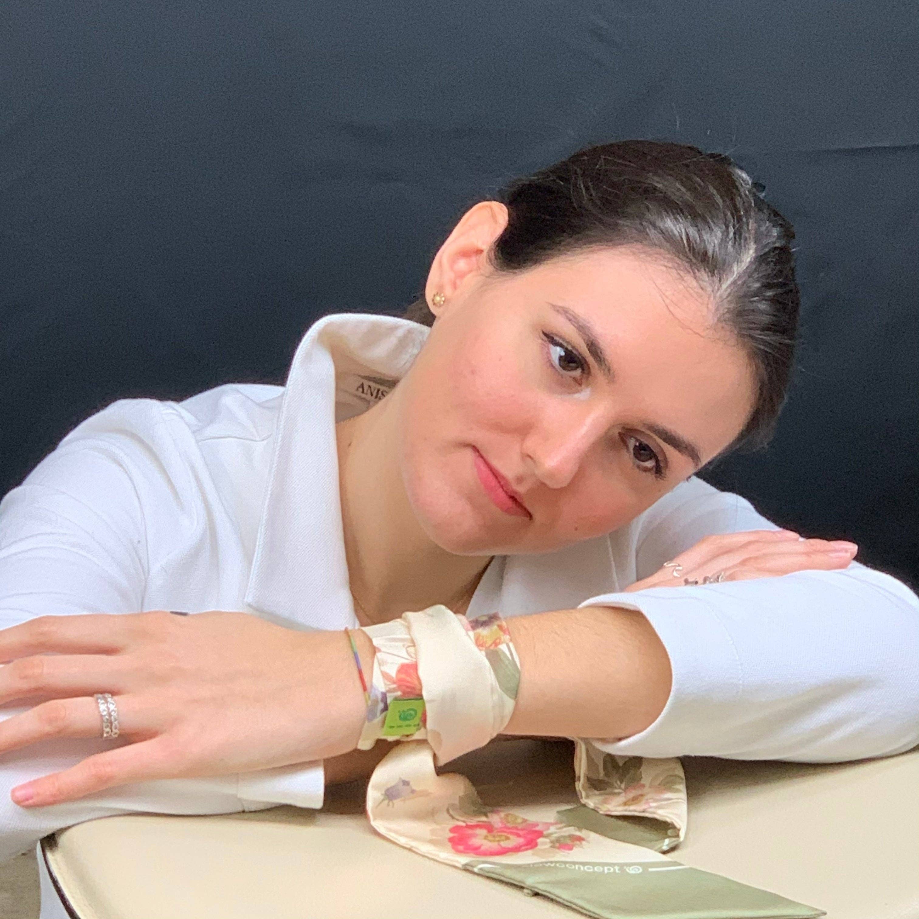 C.C.&Co.Srl - Wholesale Scarf - Women's - BEIGE PRINTED PURE SILK BANDEAU. COD 1524