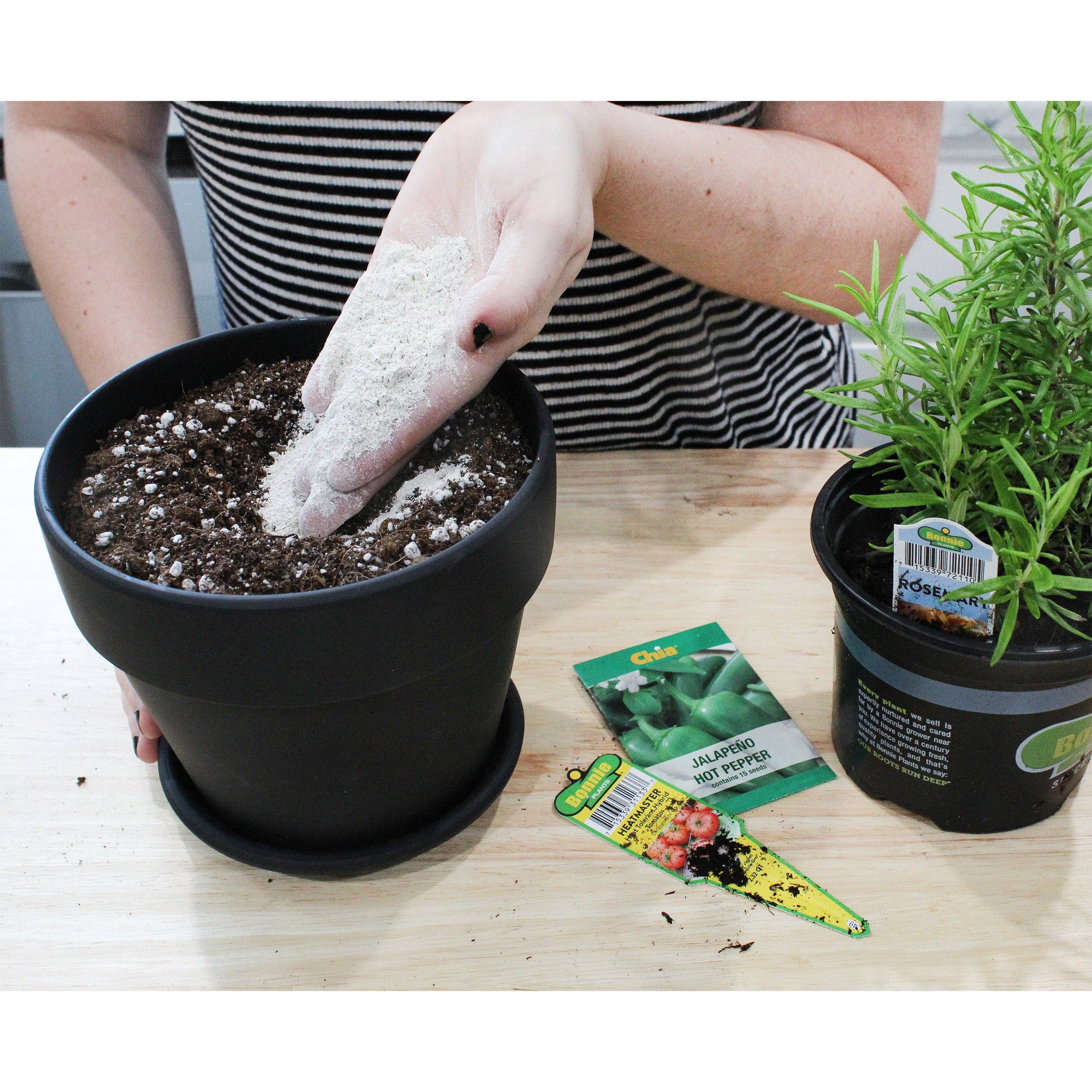 Kurated Korner - Wholesale Planting/Potting Soil - Soil Sunrise Oyster Flour Soil Conditioner1