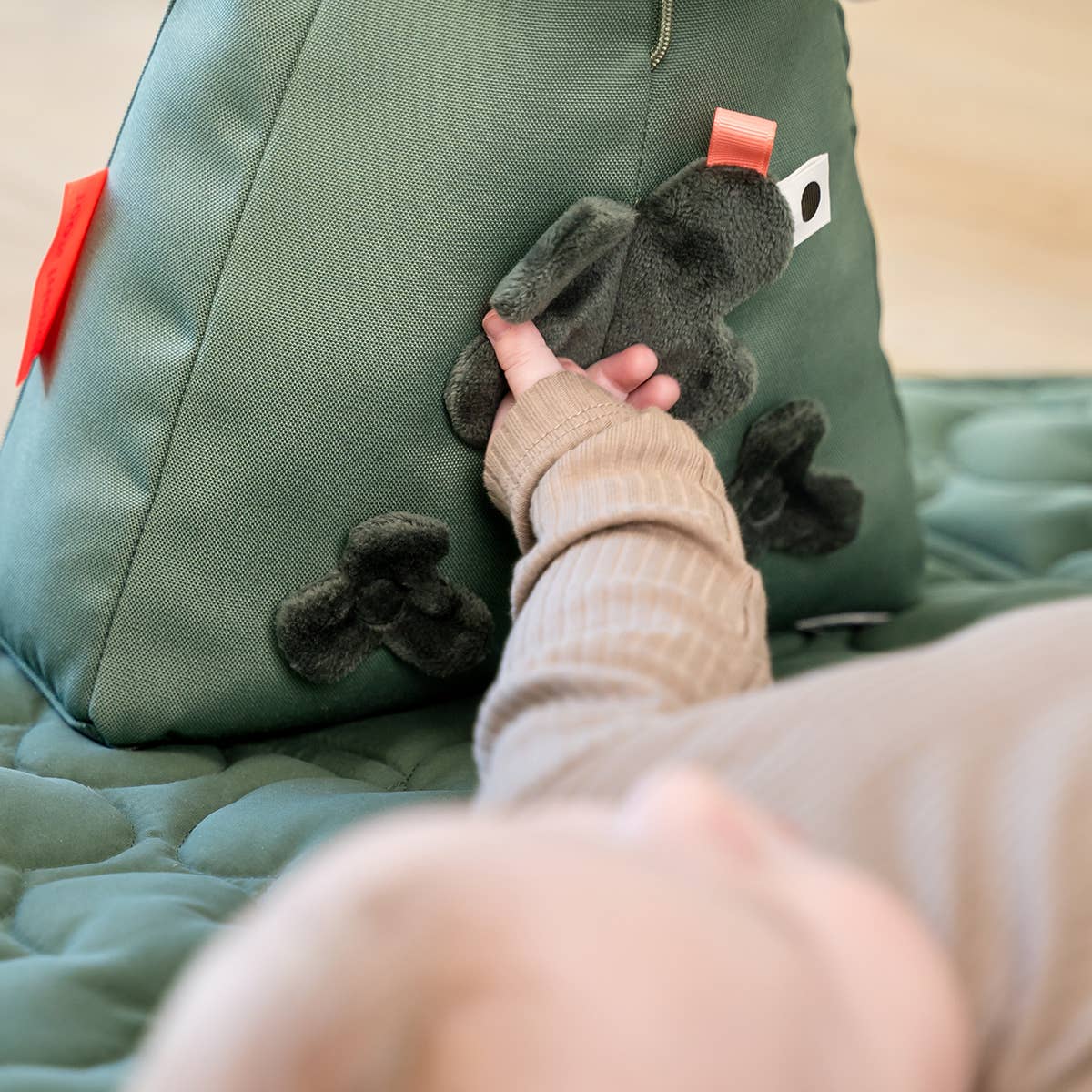 Done by Deer - Wholesale Activity Gym - Kids & Baby - Activity gym Tiny farm Green6