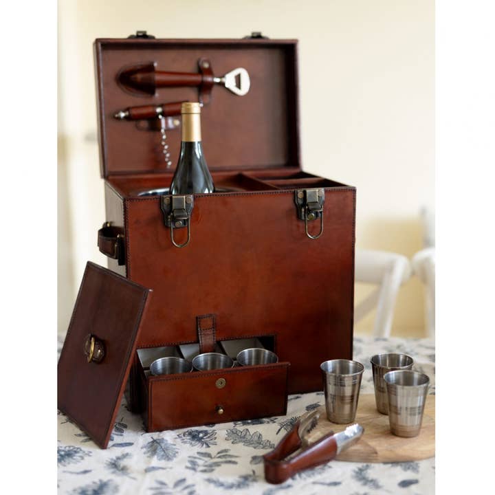 Grande mallette de voyage pour boissons en cuir cognac pour la vente par Roberts and Dore