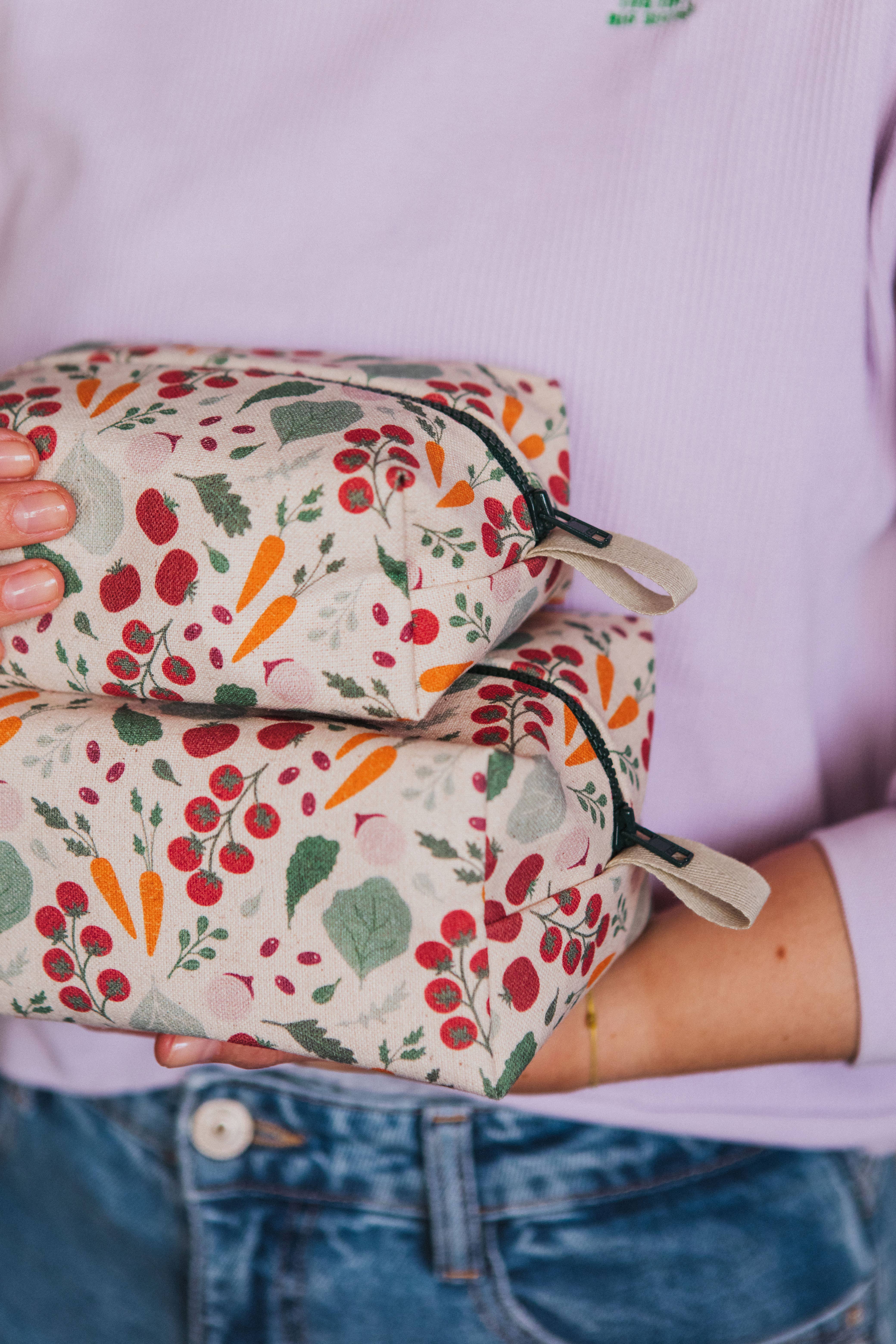 ECKE - Wholesale Makeup/Cosmetic Bag - Ensalada Beige Vanity & Beauty Case4