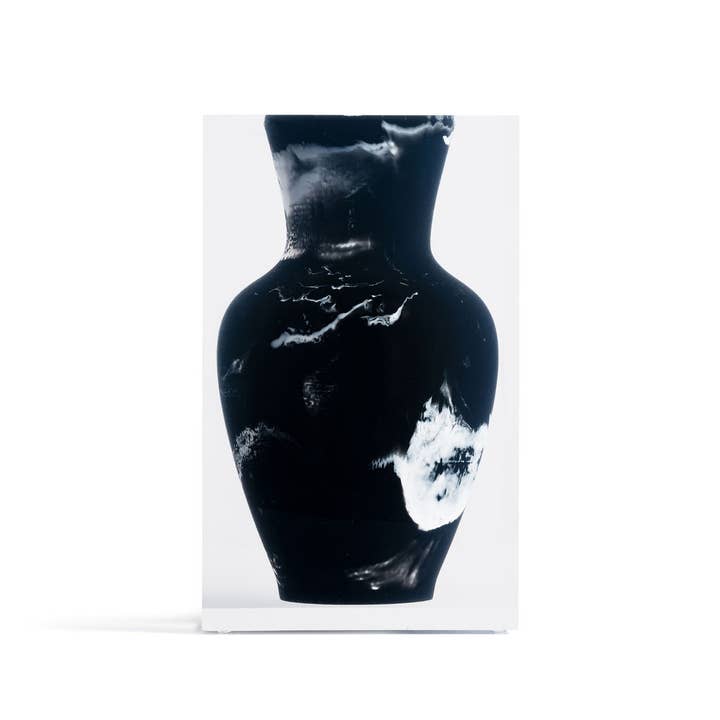 JR William – Vaso por atacado – Vaso Joseph de acrílico autêntico derramado à mão em mármore preto