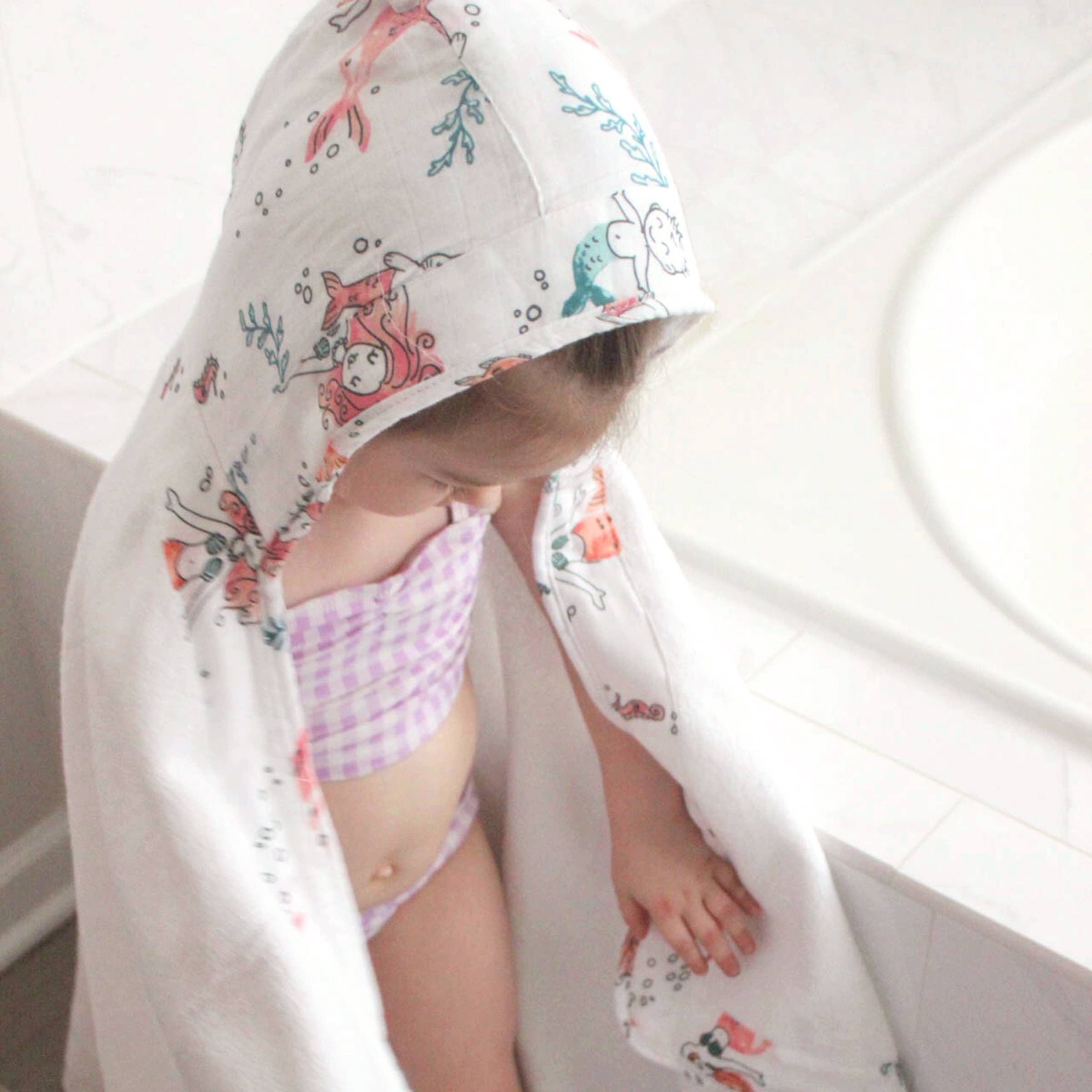 Bebe au Lait - Wholesale Hooded Towel - Kids & Baby - Mermaid Toddler Hooded Towel3